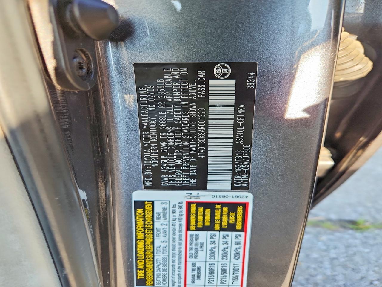 2010 Toyota Camry Le Серебряный vin: 4T4BF3EK8AR001329