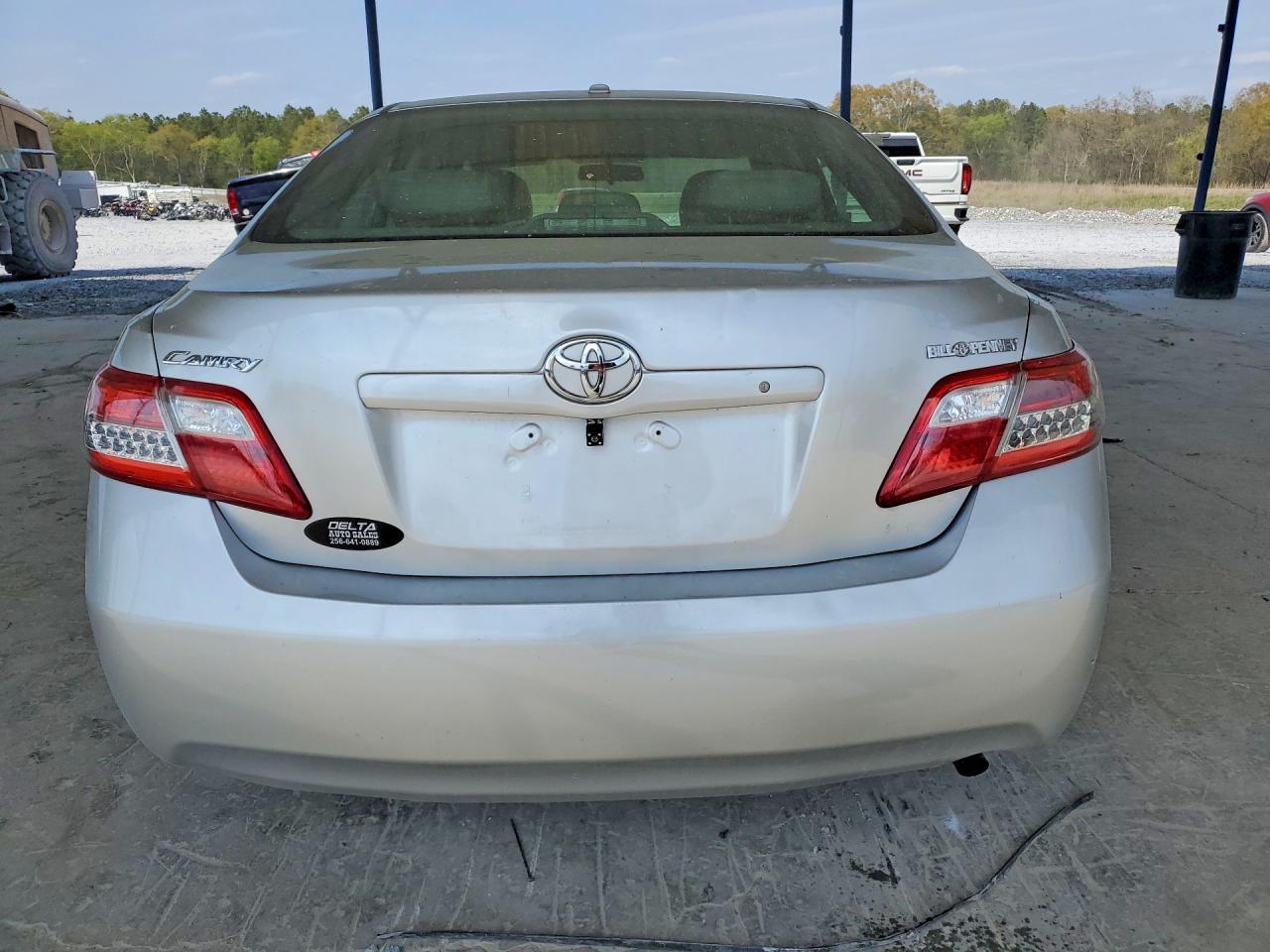 2010 Toyota Camry Le Silver vin: 4T4BF3EK8AR008863