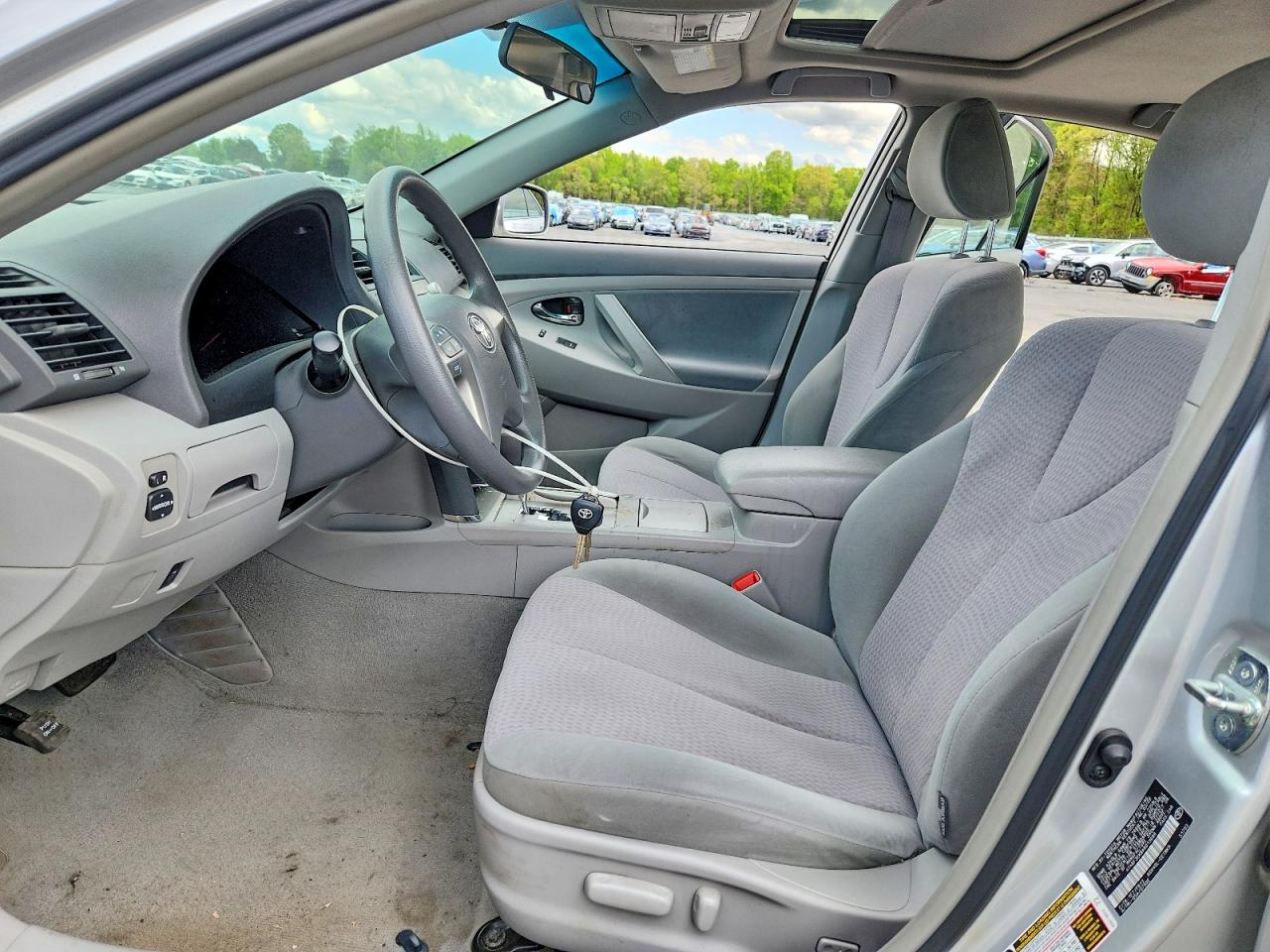 2010 Toyota Camry Silver vin: 4T4BF3EK8AR013688