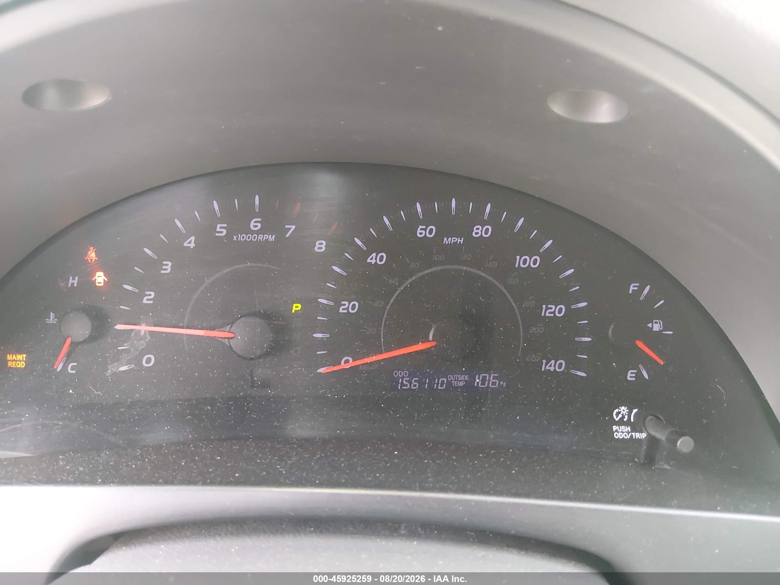 2010 Toyota Camry Le Red vin: 4T4BF3EK8AR013786