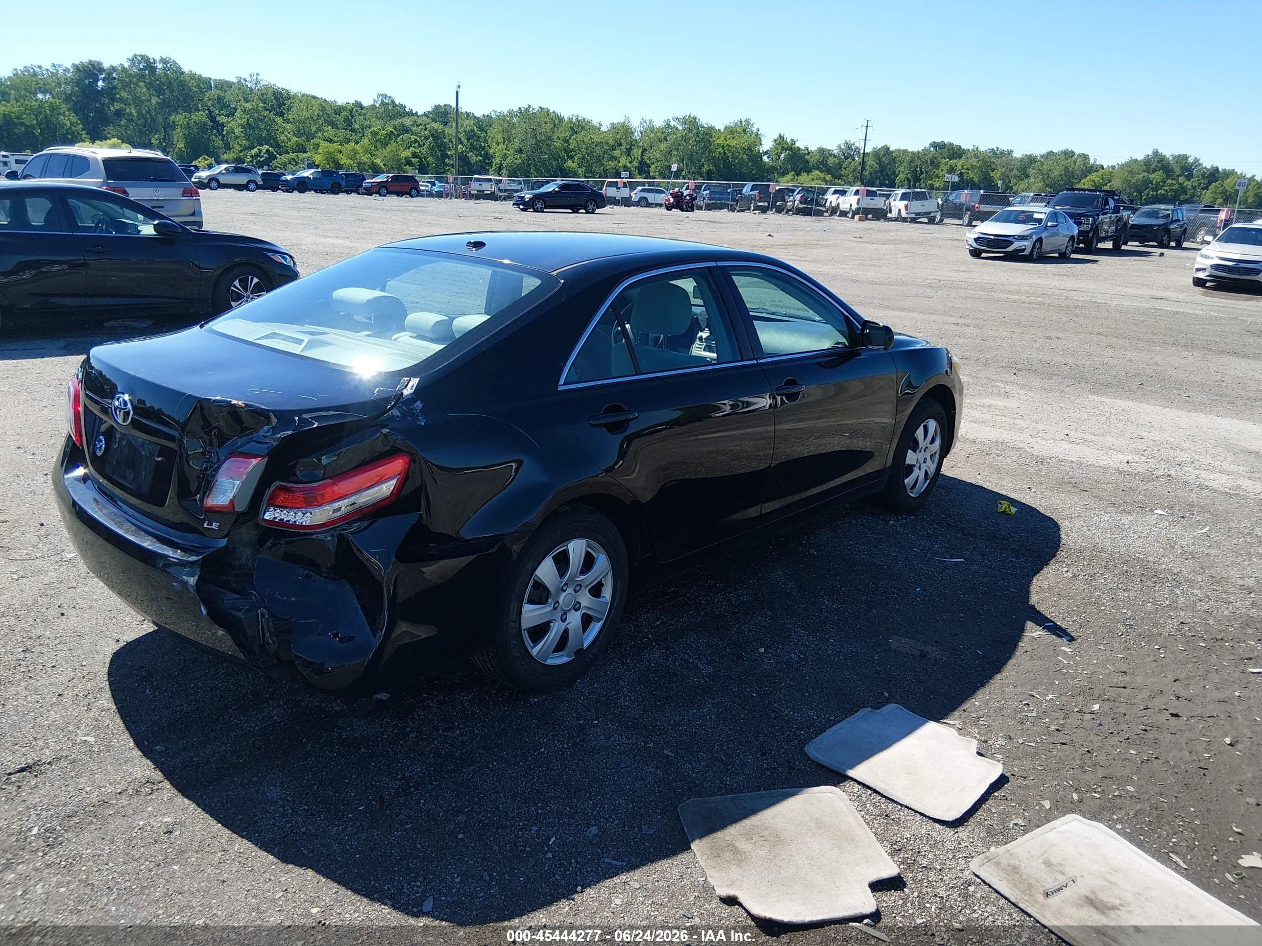 2010 Toyota Camry Le Black vin: 4T4BF3EK8AR018390
