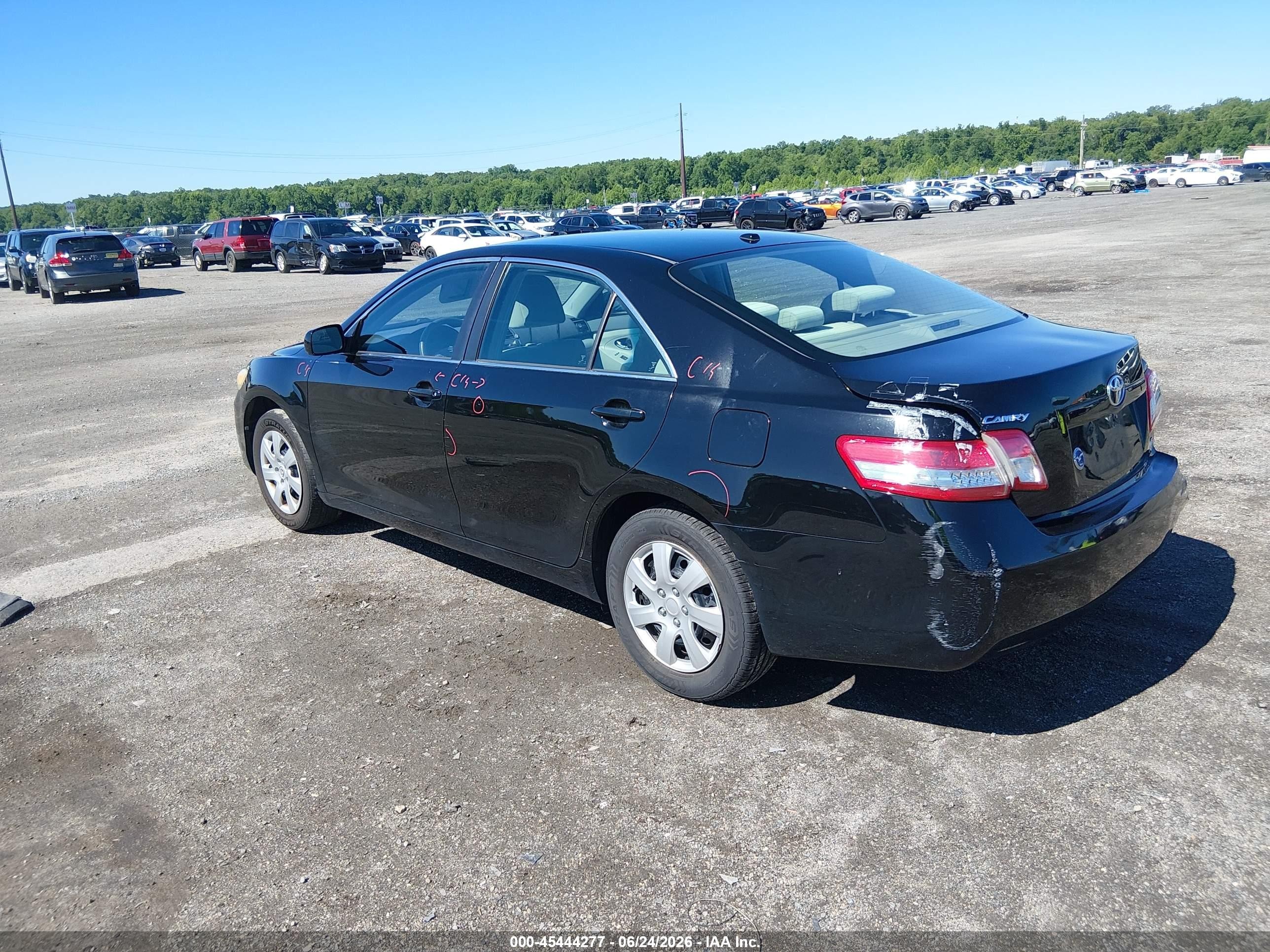 2010 Toyota Camry Le Black vin: 4T4BF3EK8AR018390