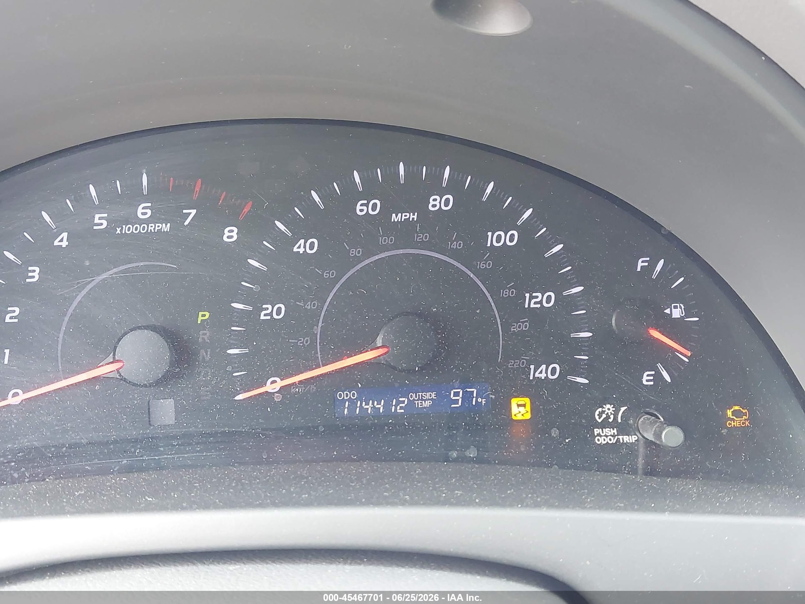 2010 Toyota Camry Le Gray vin: 4T4BF3EK8AR019958