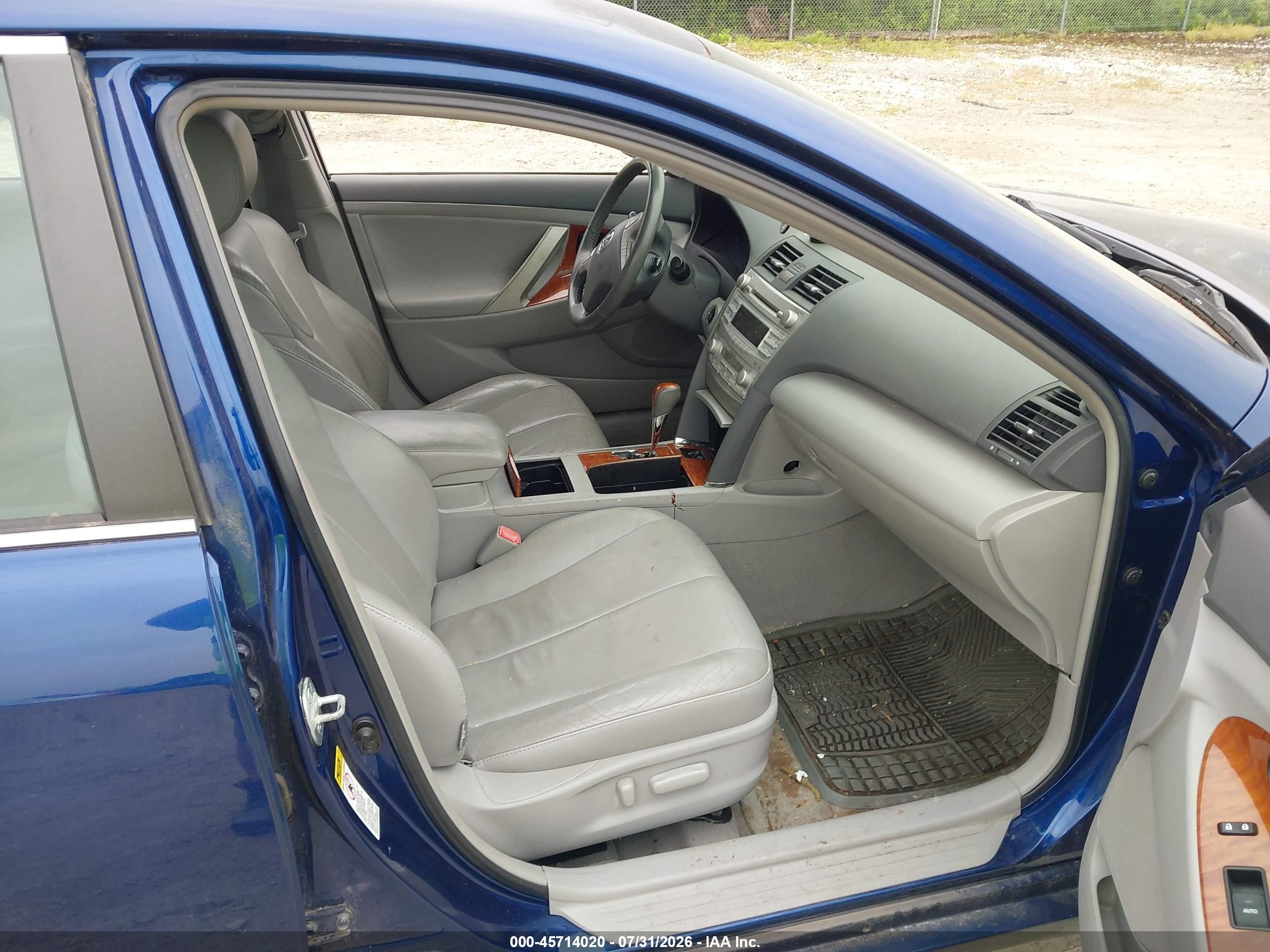 2010 Toyota Camry Xle Dark Blue vin: 4T4BF3EK8AR032466