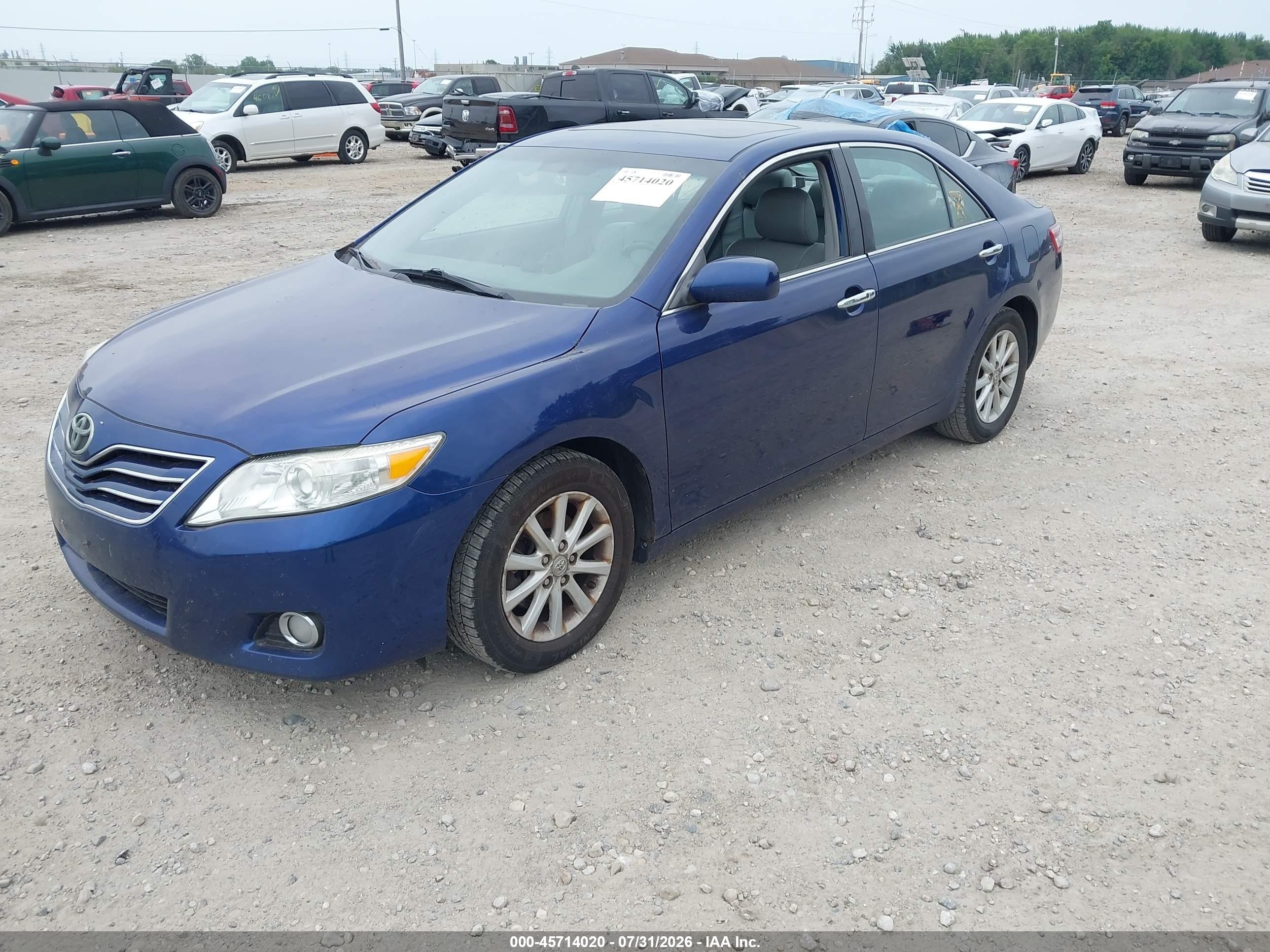 2010 Toyota Camry Xle Dark Blue vin: 4T4BF3EK8AR032466