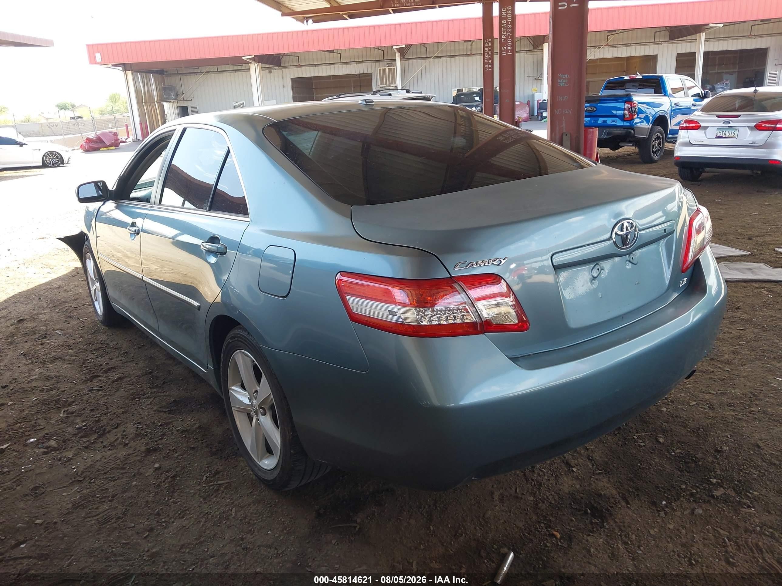 2010 Toyota Camry Le Gray vin: 4T4BF3EK8AR039630