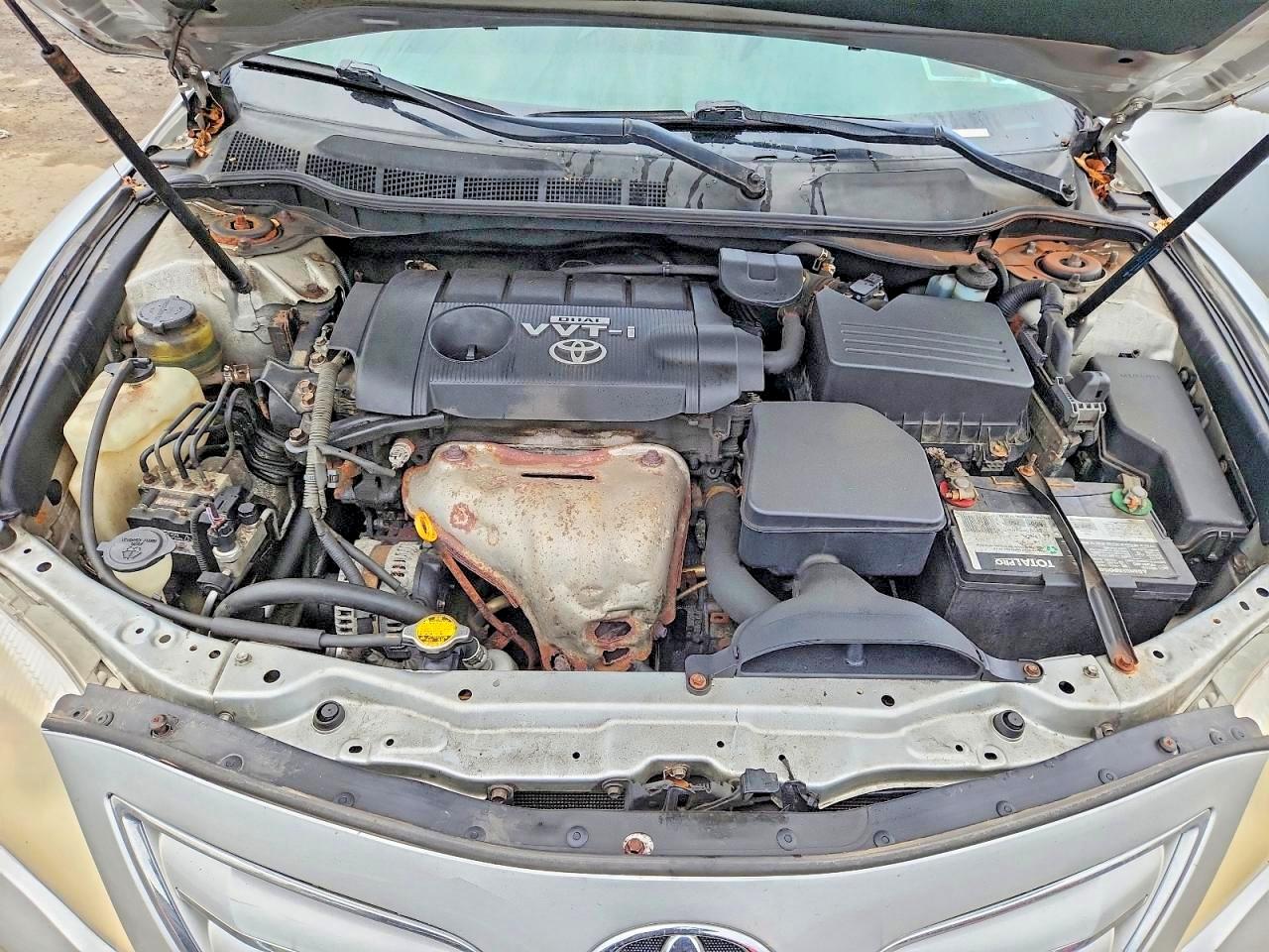 2010 Toyota Camry Xle Silver vin: 4T4BF3EK8AR052104