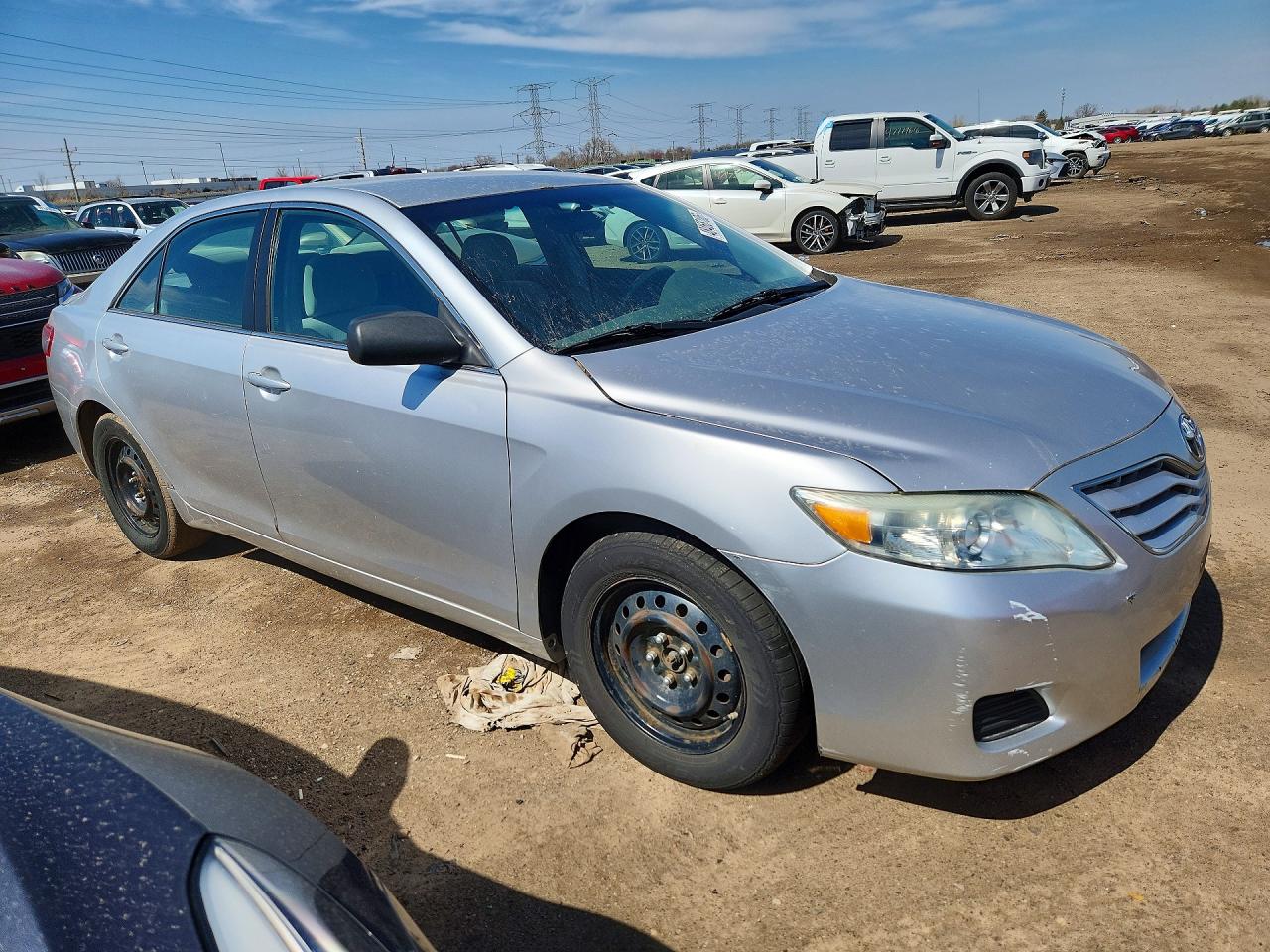 2010 Toyota Camry Le Silver vin: 4T4BF3EK8AR053365