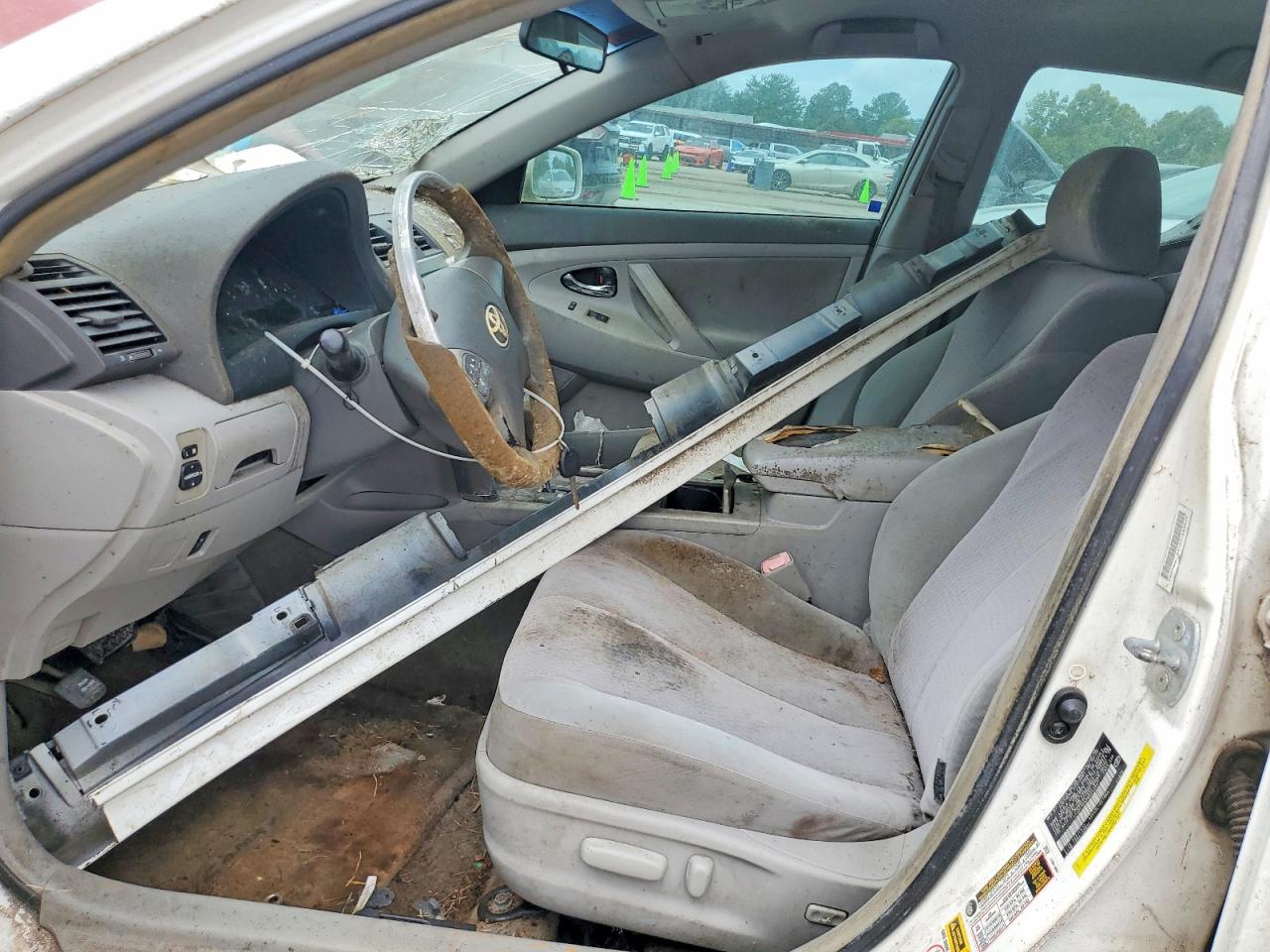 2010 Toyota Camry Le Белый vin: 4T4BF3EK8AR053947