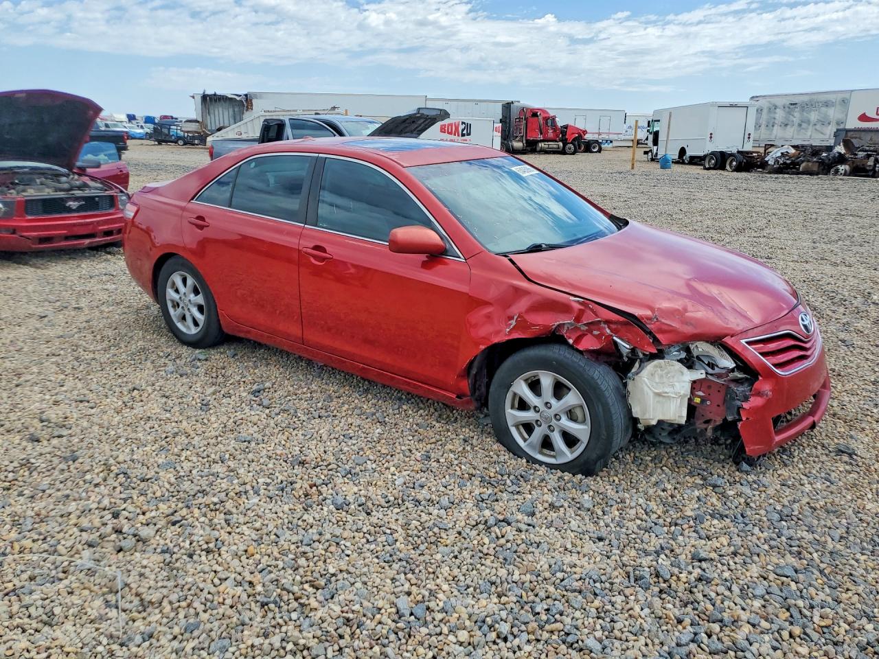 2010 Toyota Camry Le Red vin: 4T4BF3EK8AR066035
