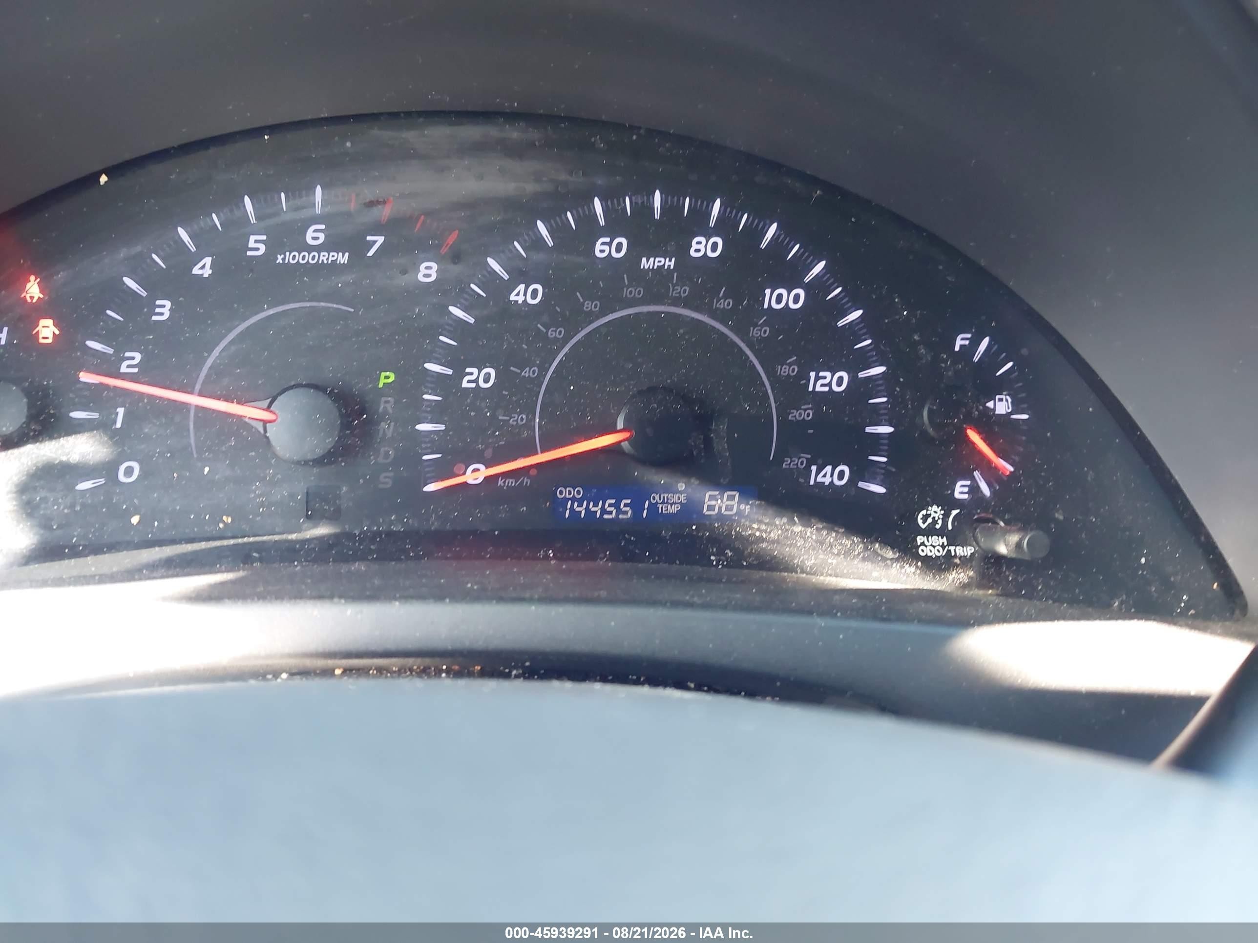 2010 Toyota Camry Le Gray vin: 4T4BF3EK8AR066309