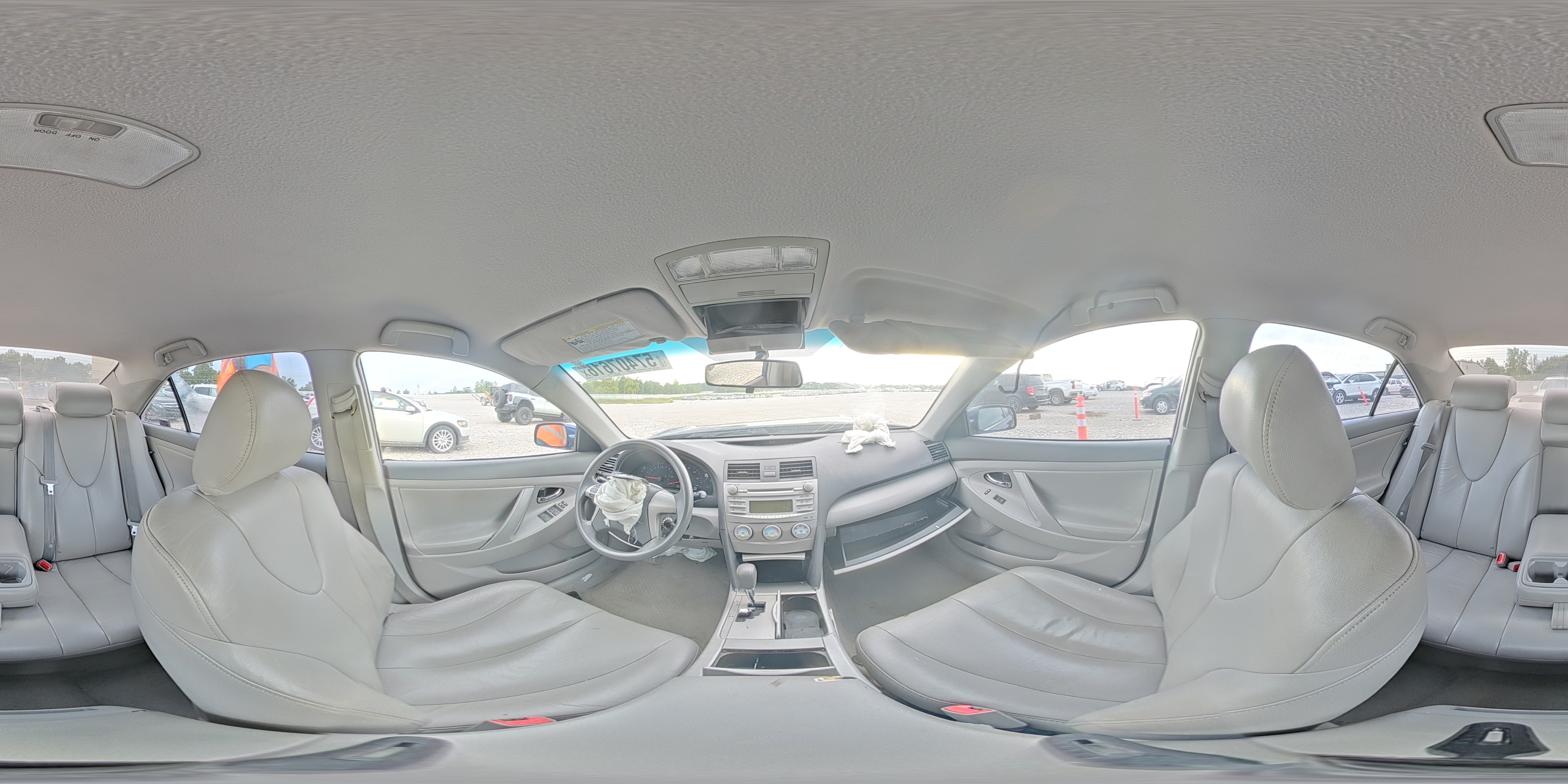 2010 Toyota Camry Le Blue vin: 4T4BF3EK8AR070103