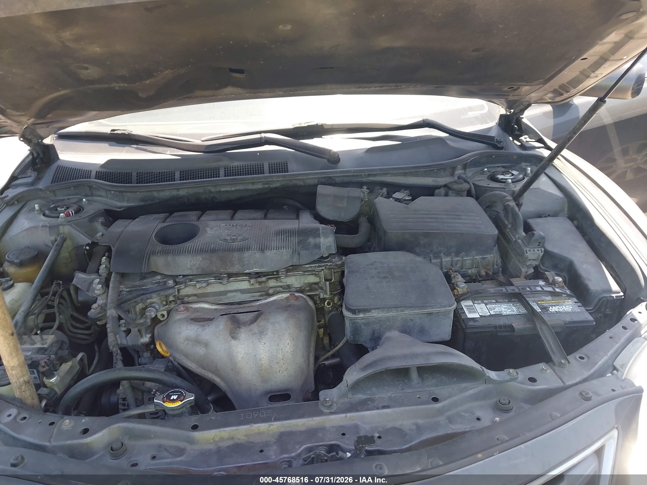 2010 Toyota Camry Le Серый vin: 4T4BF3EK8AR072868