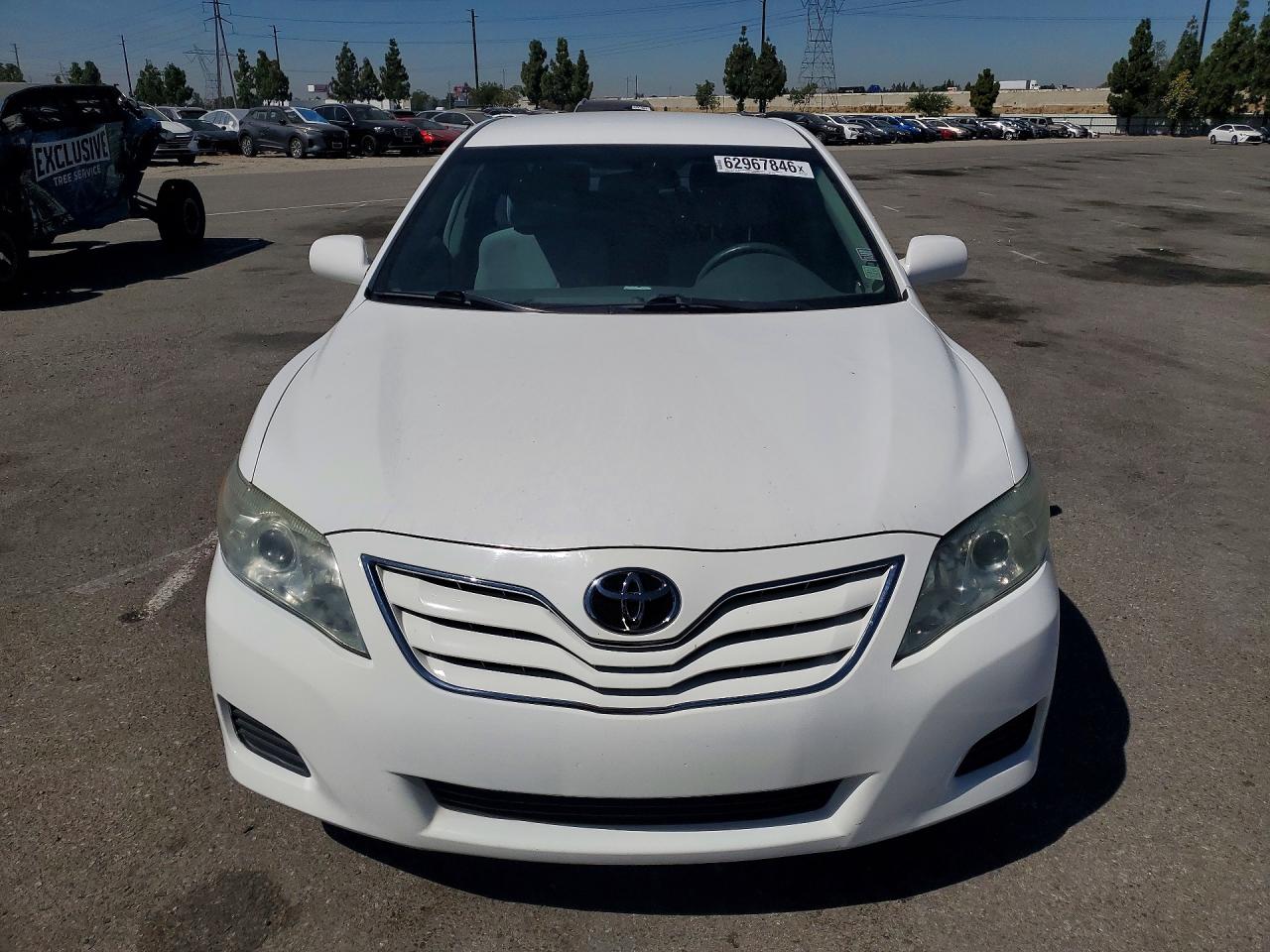 2010 Toyota Camry Le White vin: 4T4BF3EK8AR074927