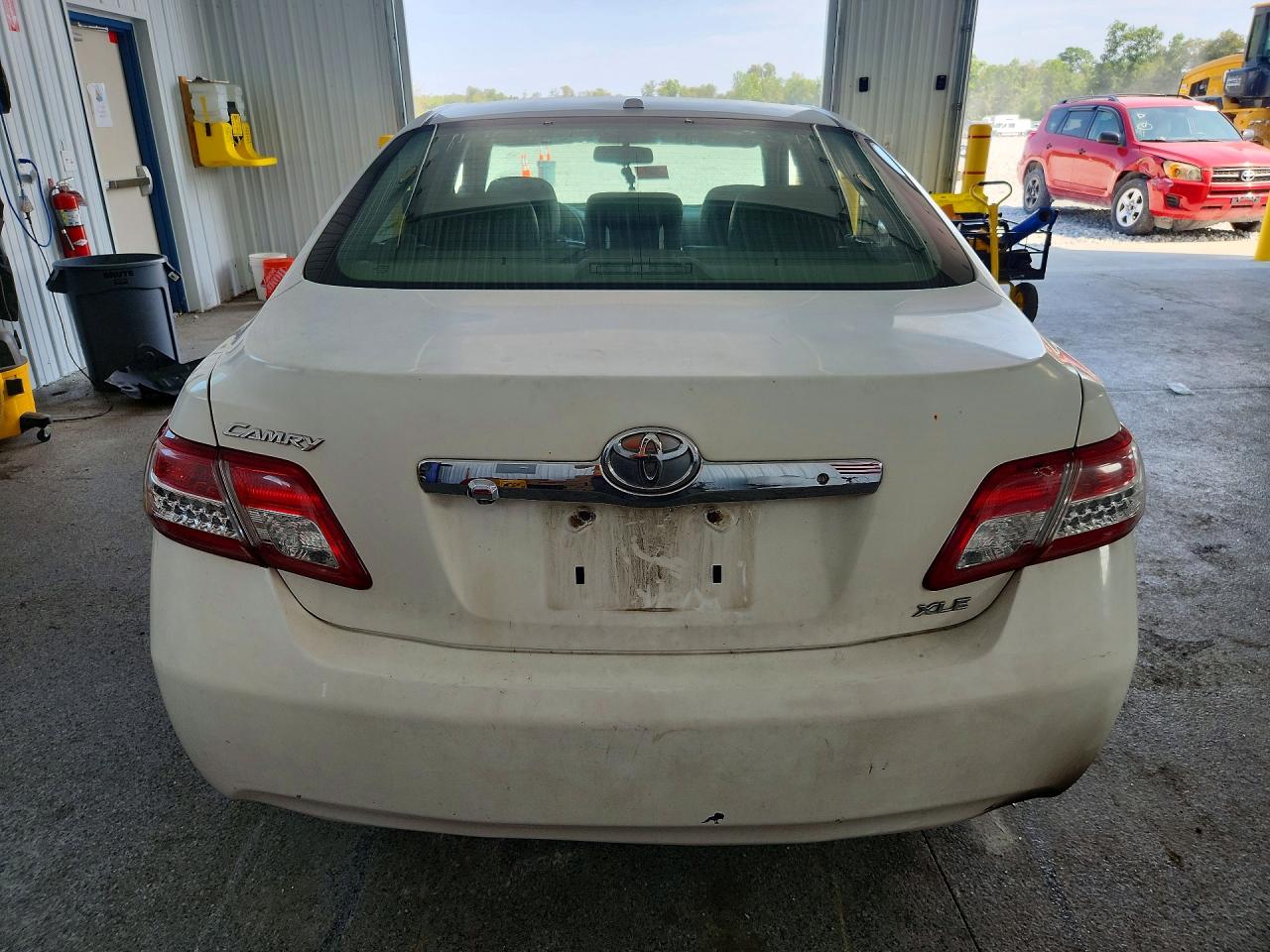2011 Toyota Camry Xle White vin: 4T4BF3EK8BR092376