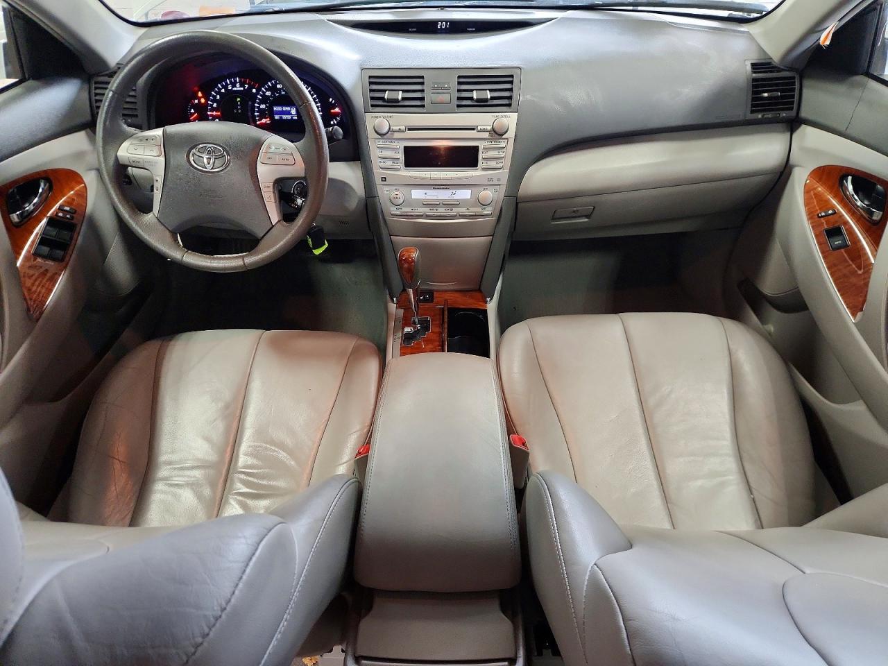 2011 Toyota Camry Xle Белый vin: 4T4BF3EK8BR100377