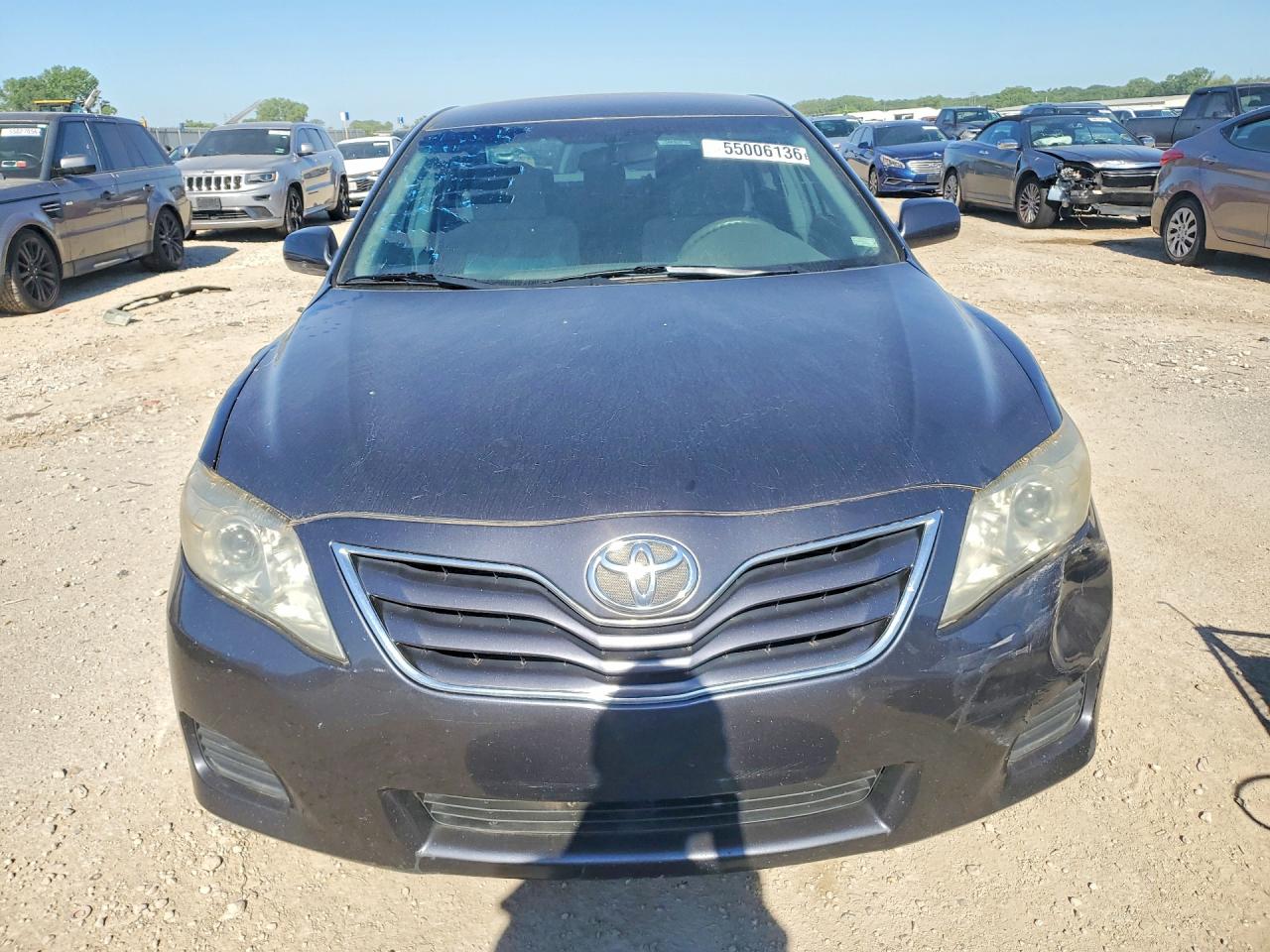 2011 Toyota Camry Le Gray vin: 4T4BF3EK8BR126459