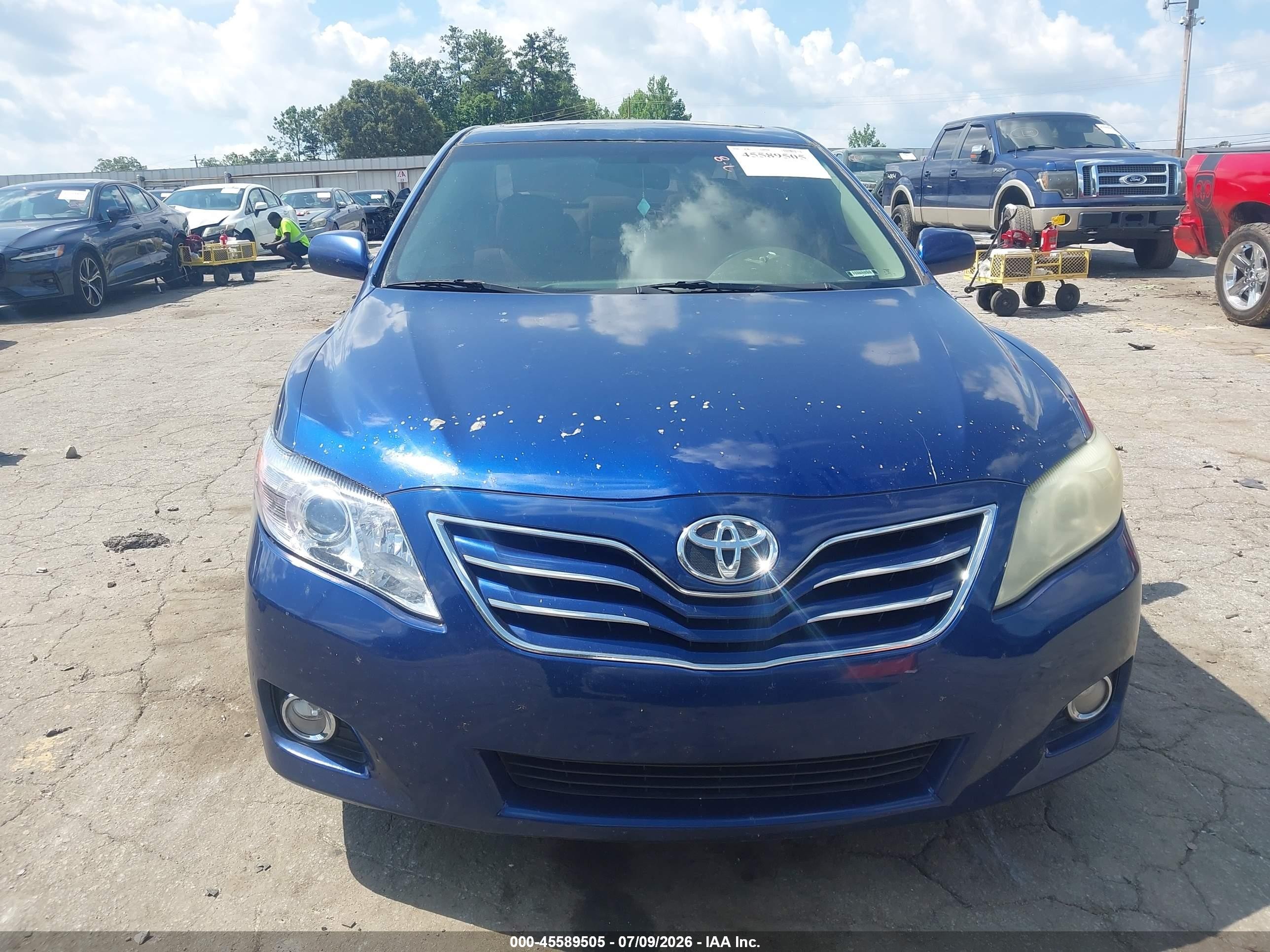2011 Toyota Camry Xle Blue vin: 4T4BF3EK8BR135792