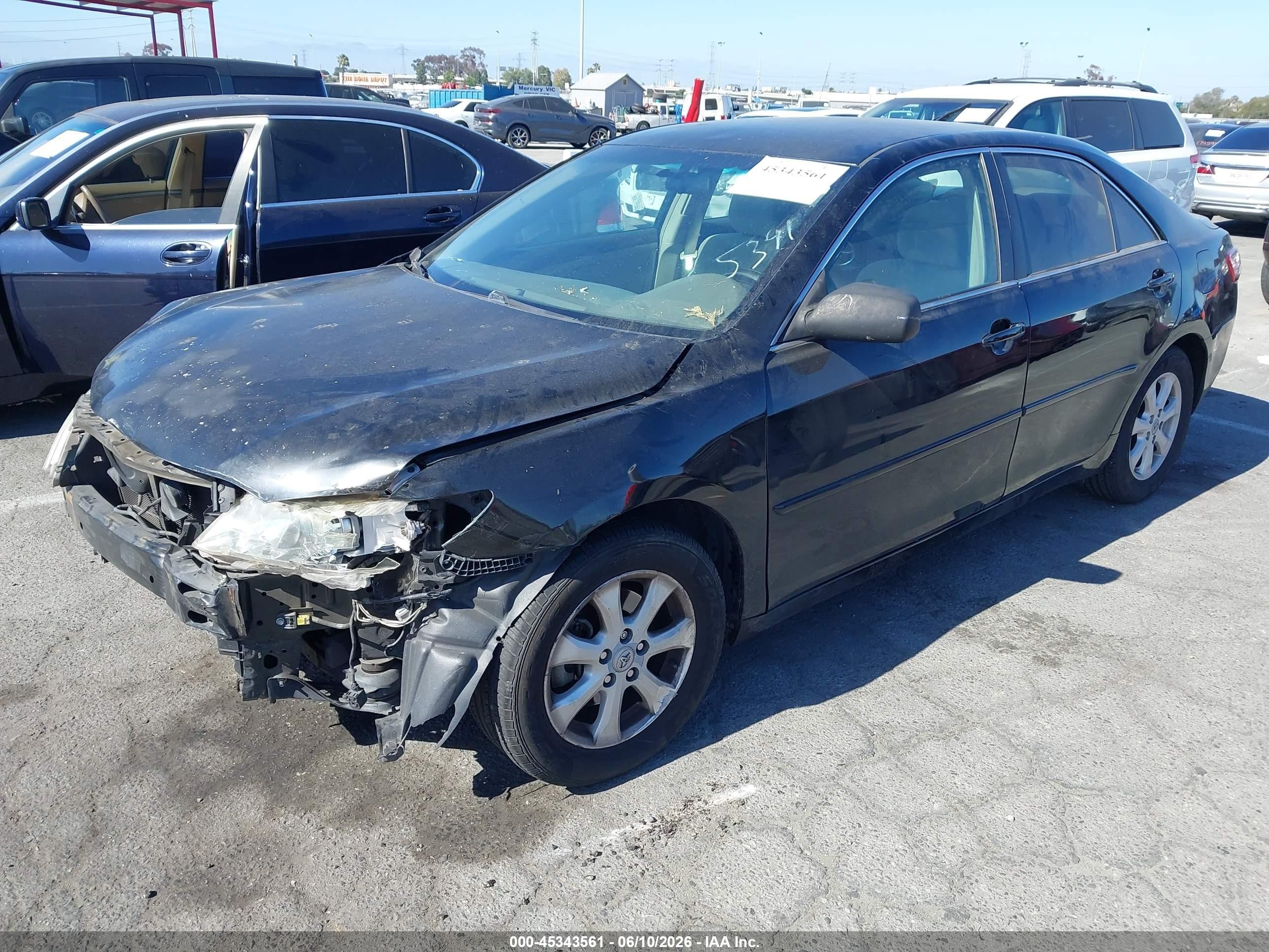 2011 Toyota Camry Le Черный vin: 4T4BF3EK8BR165391