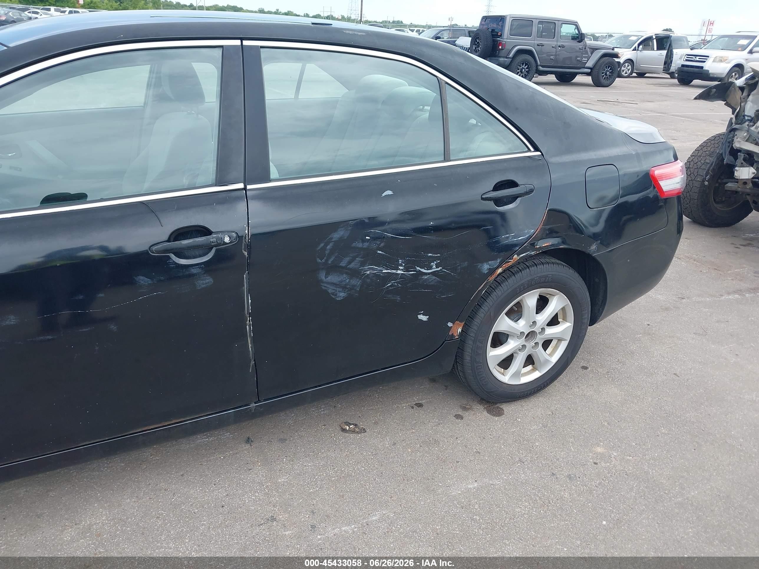 2011 Toyota Camry Le Black vin: 4T4BF3EK8BR168937
