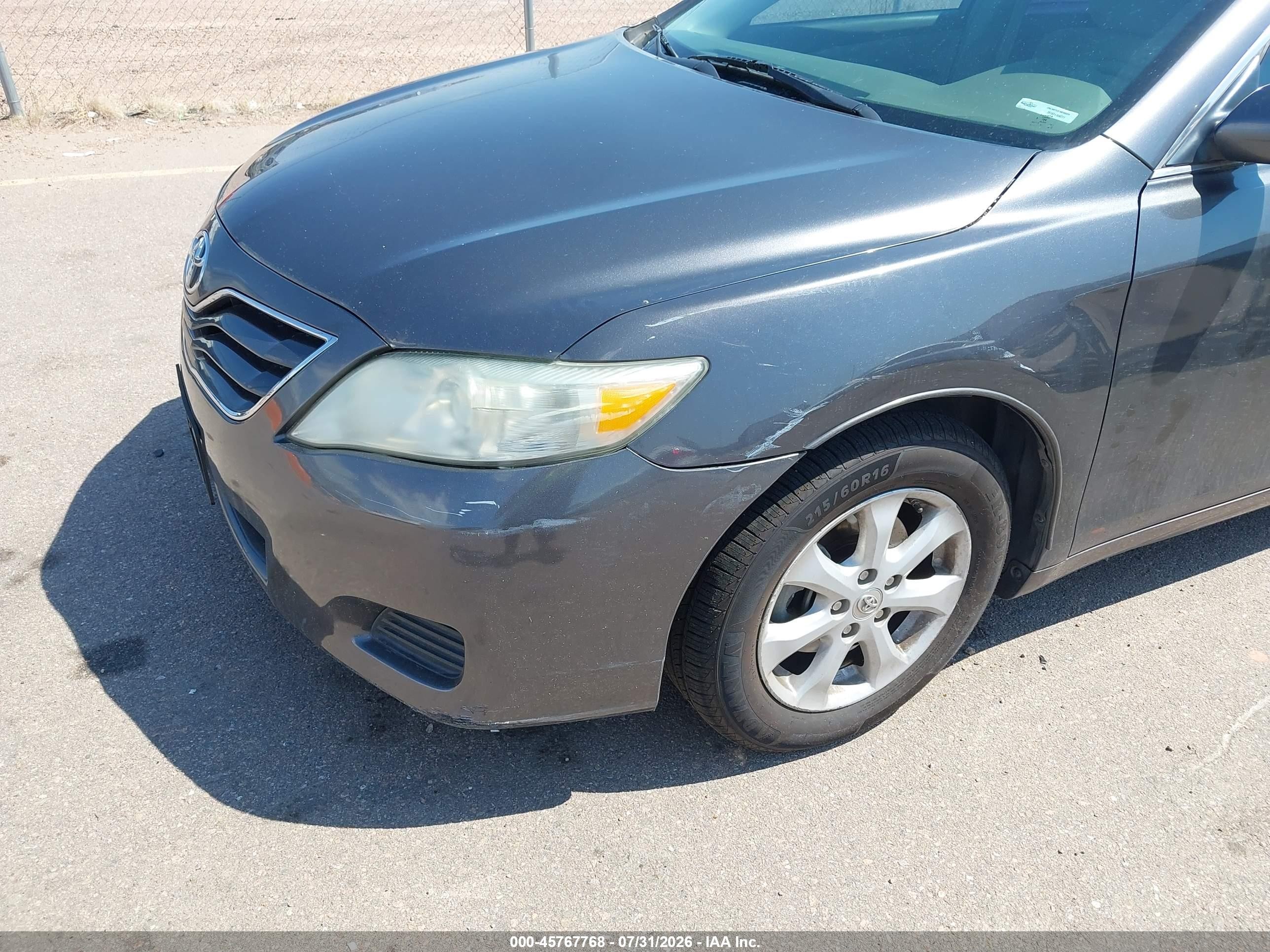2011 Toyota Camry Le Gray vin: 4T4BF3EK8BR215173