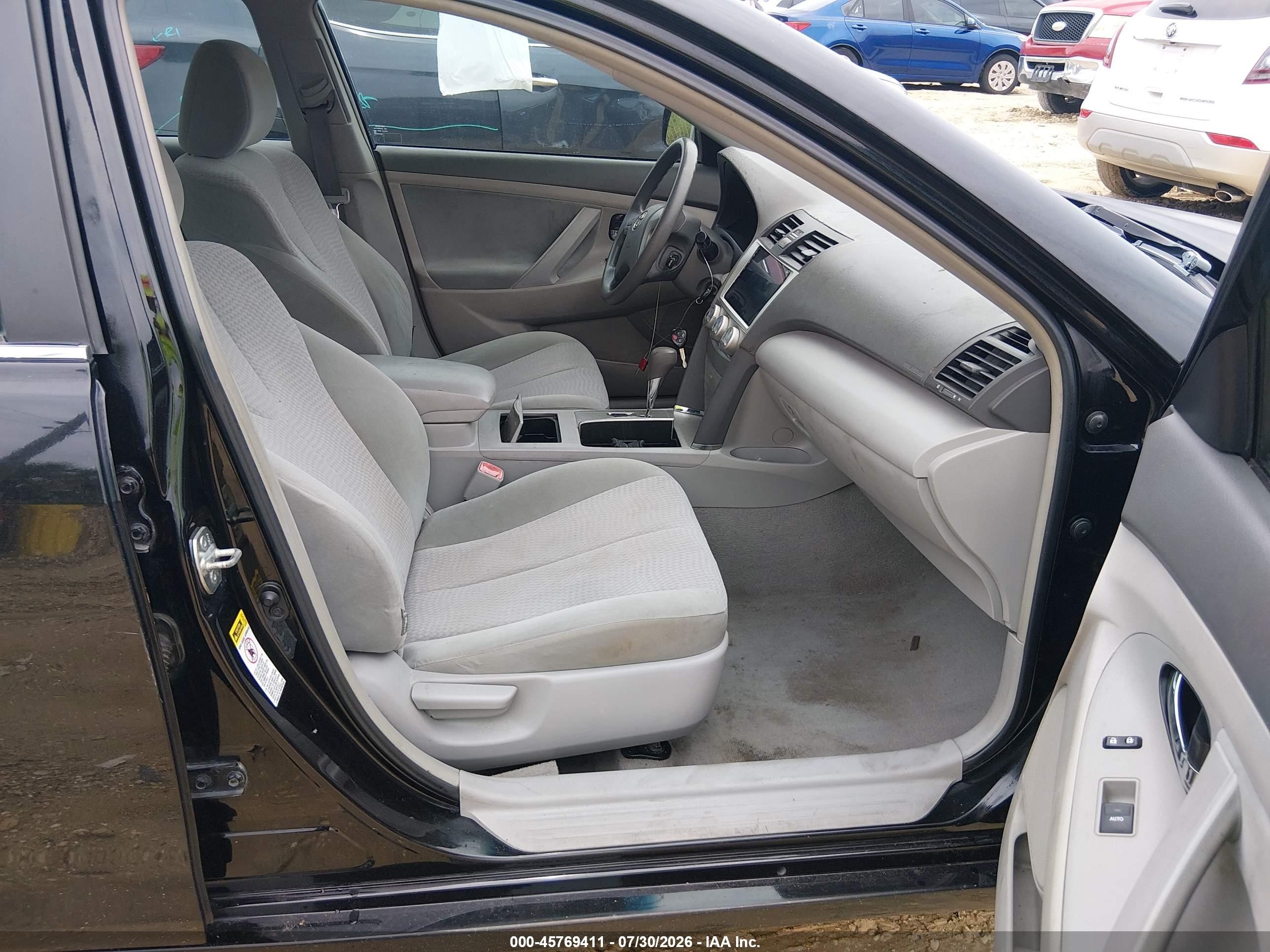 2010 Toyota Camry Le Black vin: 4T4BF3EK9AR004918