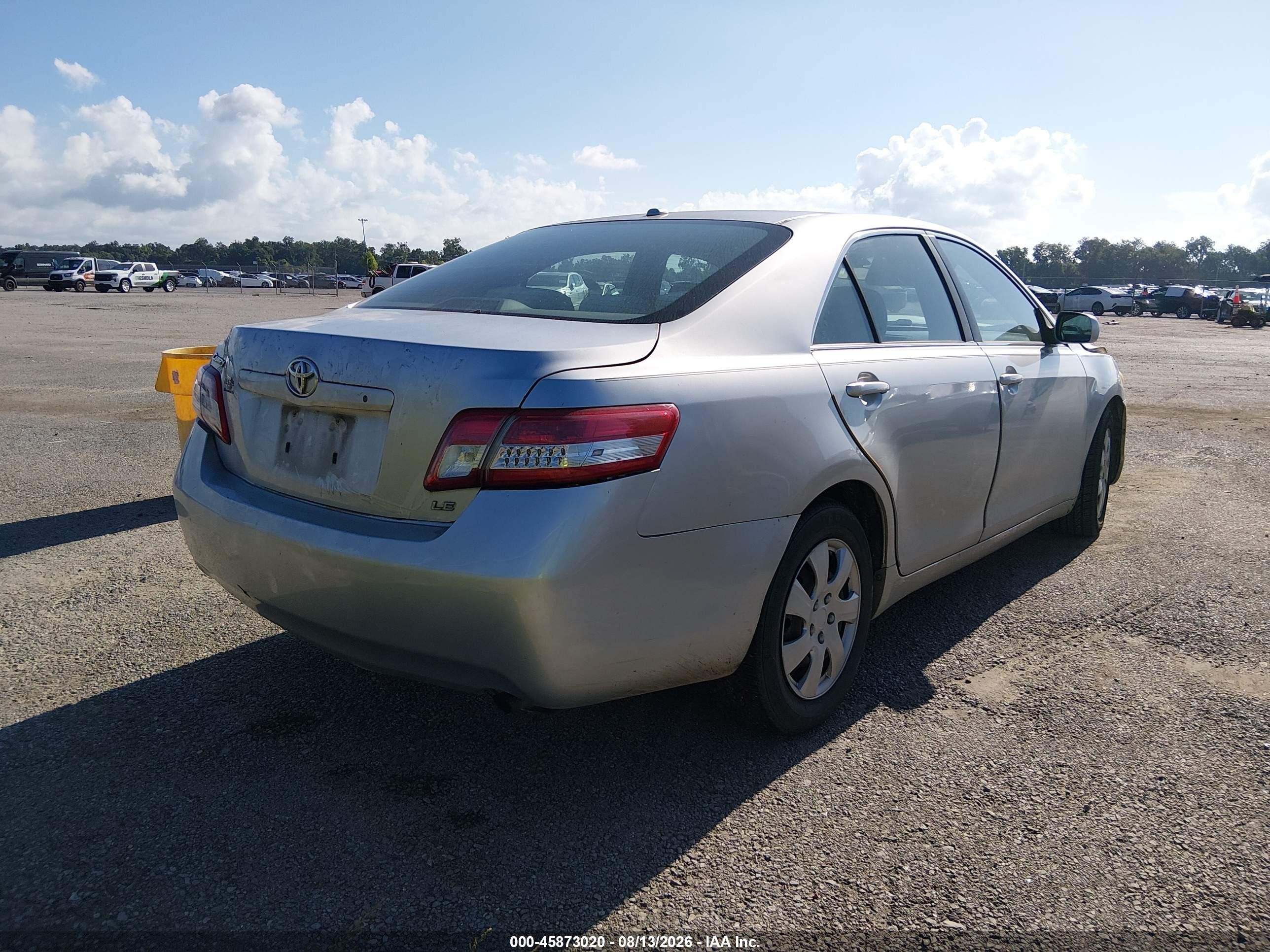 2010 Toyota Camry Se/le/xle Серебряный vin: 4T4BF3EK9AR013022