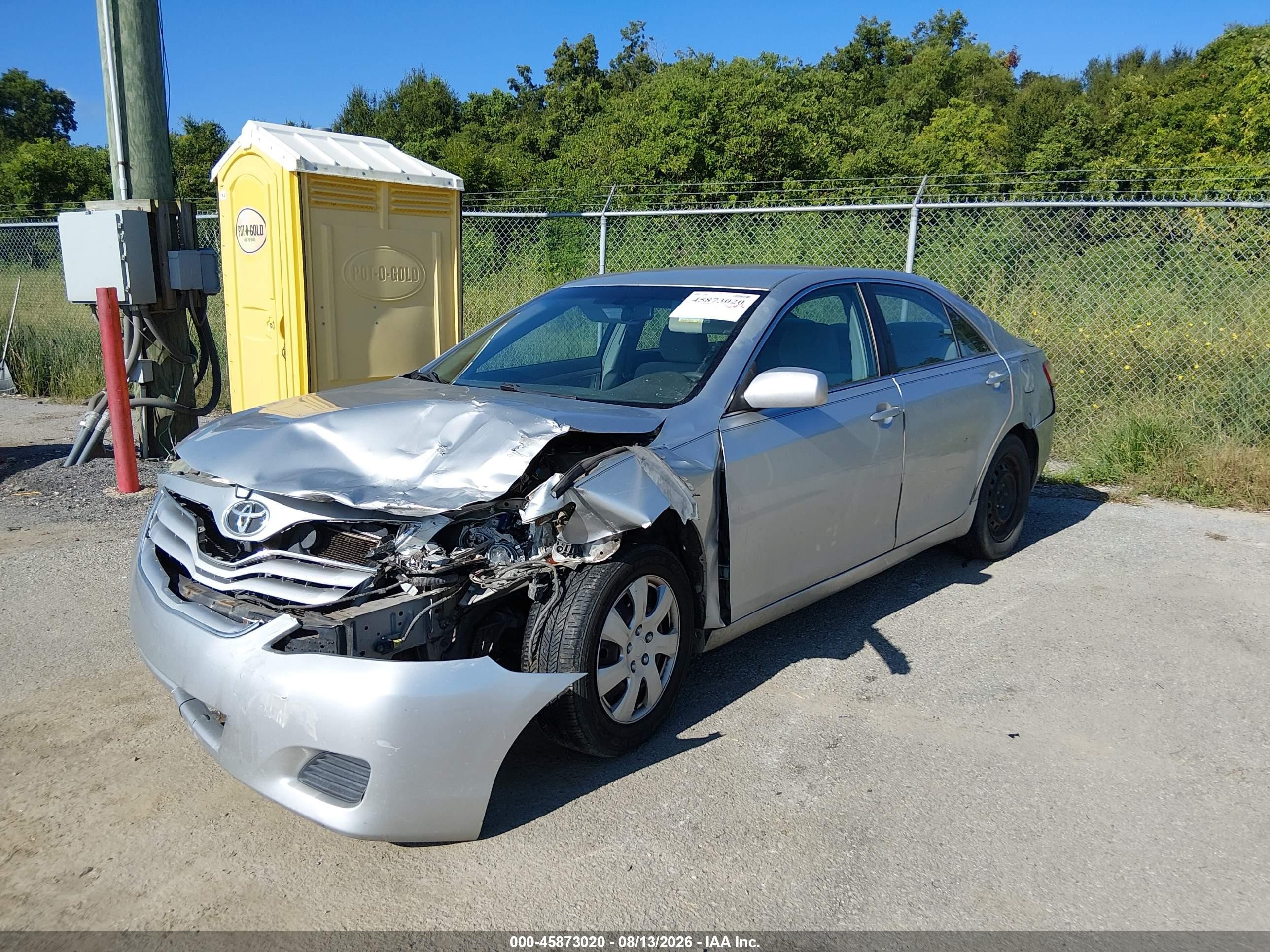 2010 Toyota Camry Se/le/xle Серебряный vin: 4T4BF3EK9AR013022