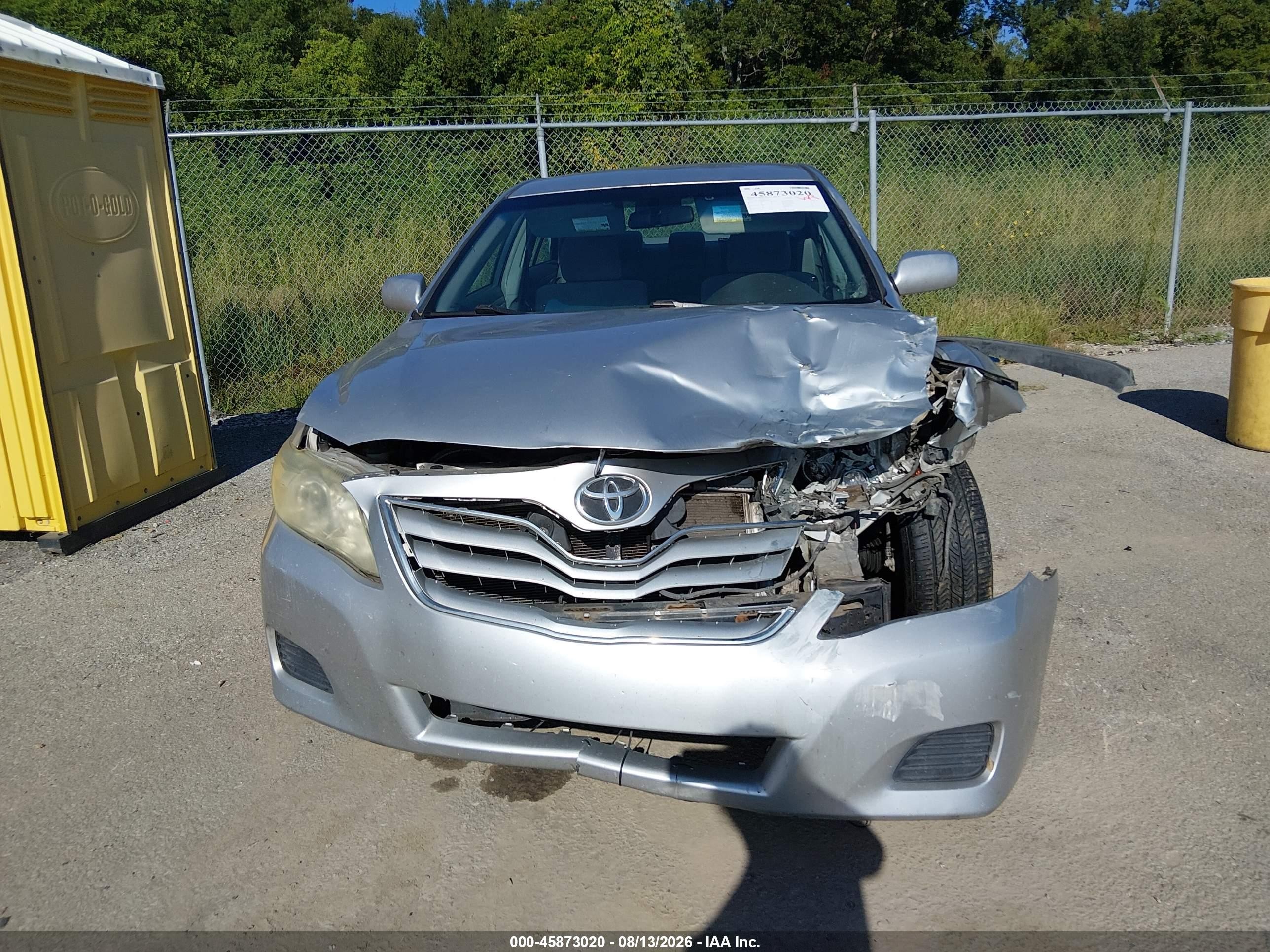 2010 Toyota Camry Se/le/xle Серебряный vin: 4T4BF3EK9AR013022