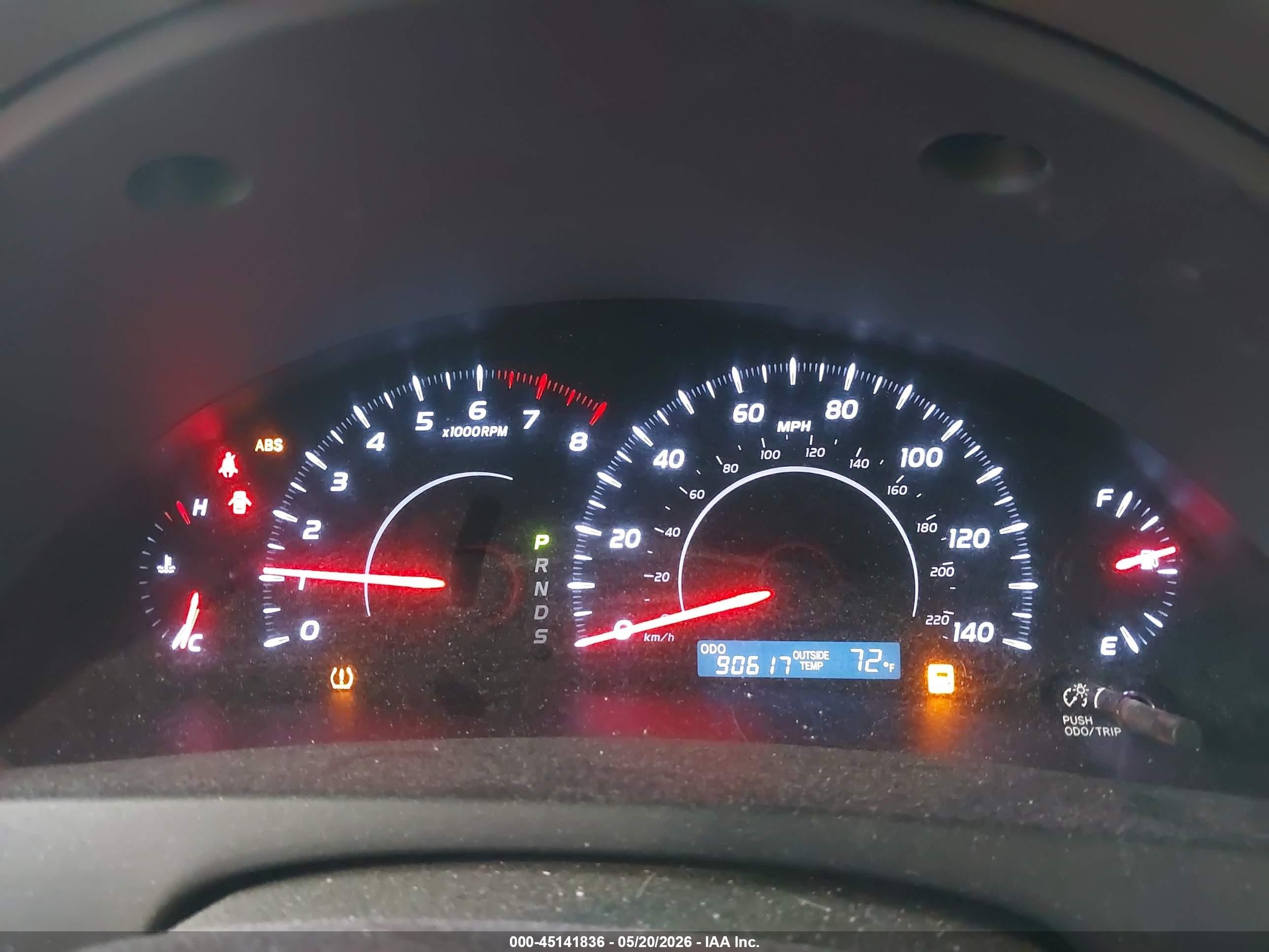 2010 Toyota Camry Le Gold vin: 4T4BF3EK9AR020147