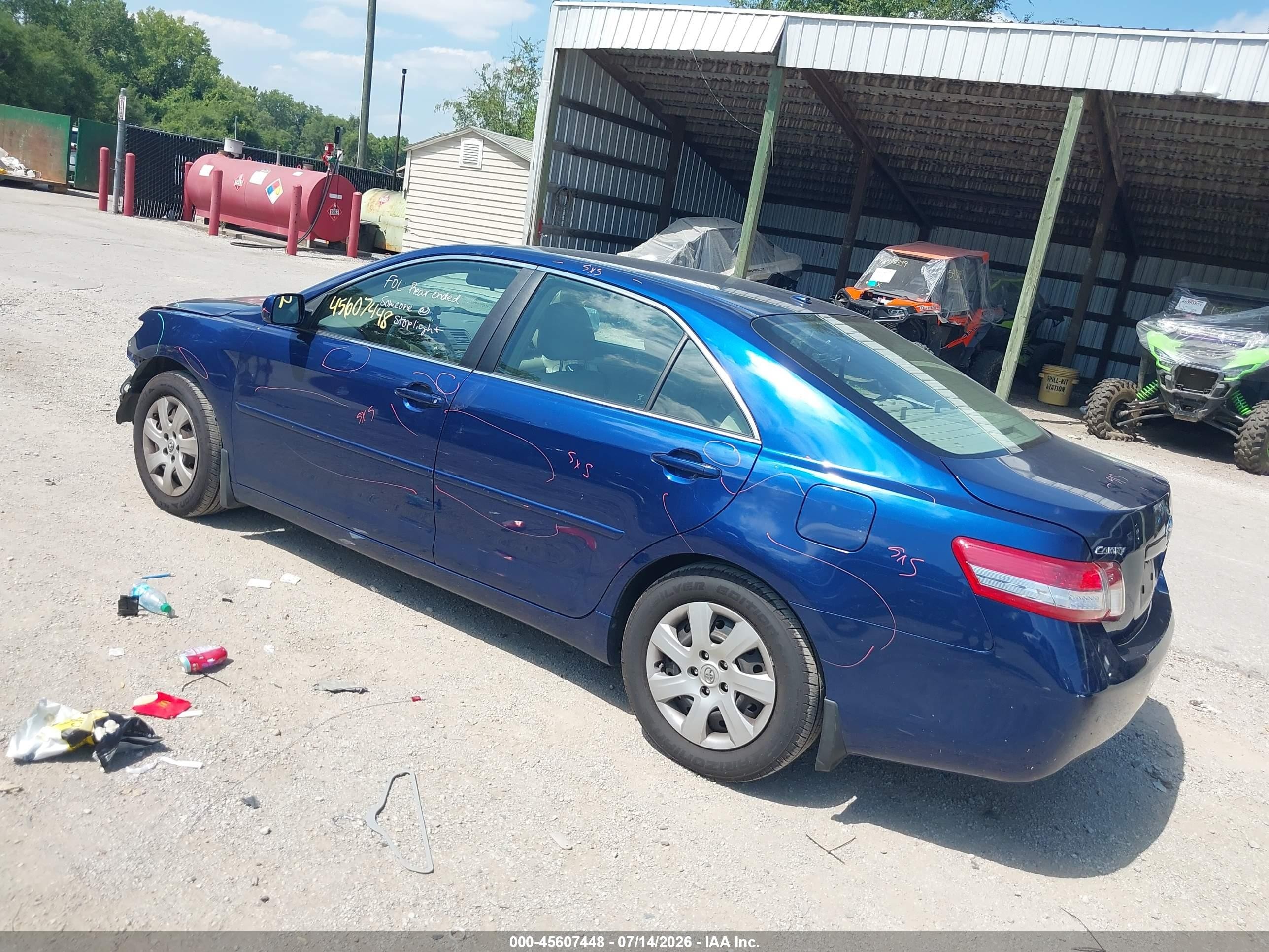 2010 Toyota Camry Le Blue vin: 4T4BF3EK9AR027079