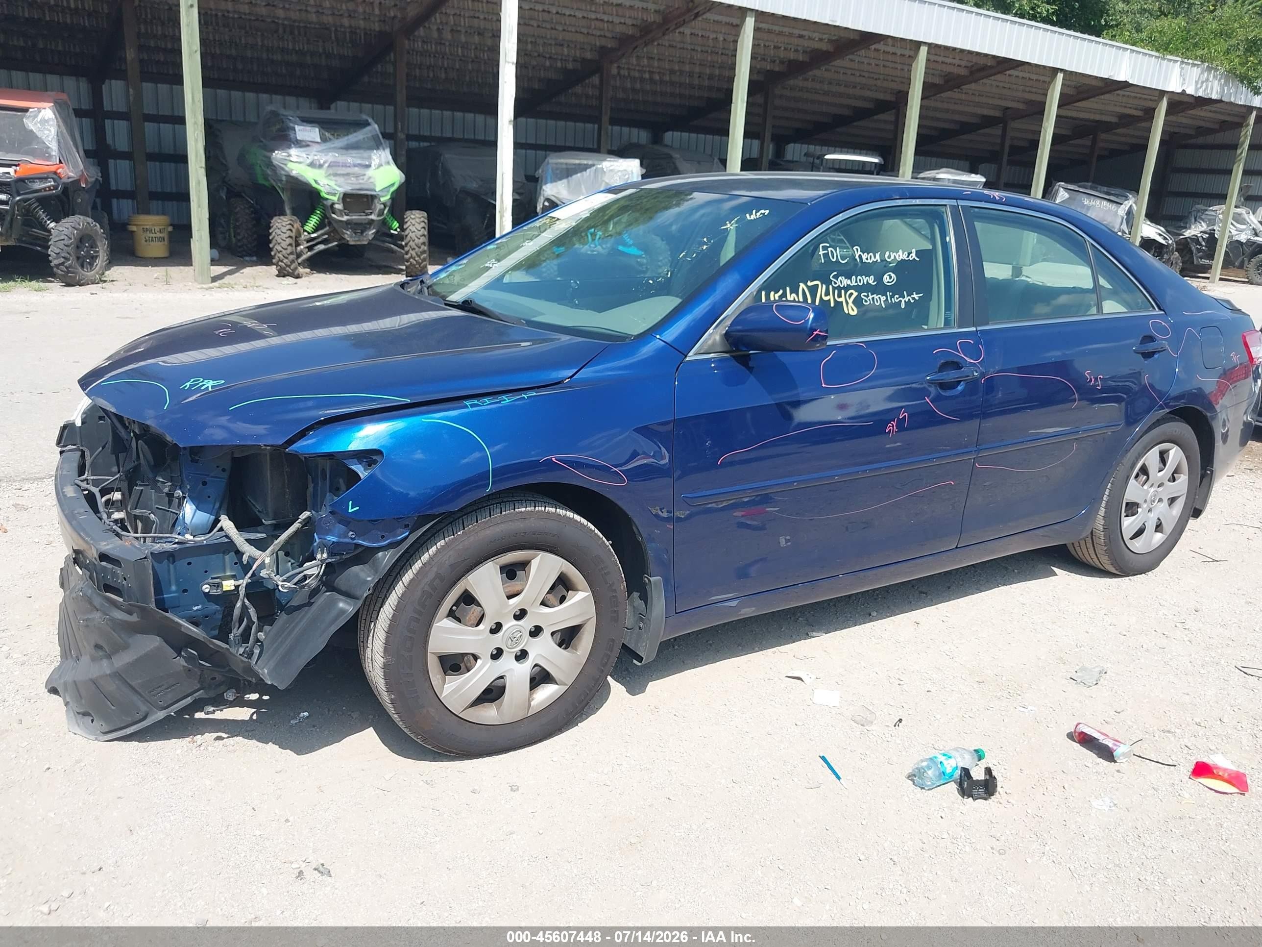 2010 Toyota Camry Le Blue vin: 4T4BF3EK9AR027079