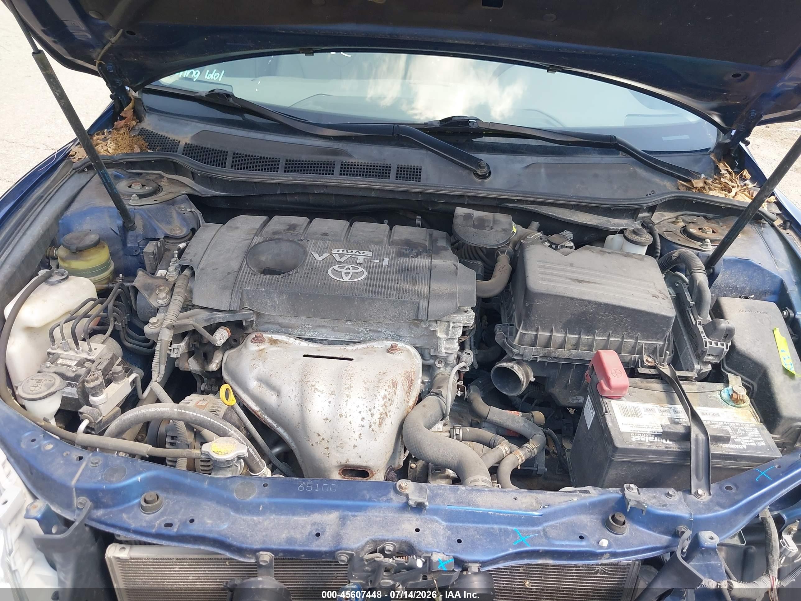 2010 Toyota Camry Le Blue vin: 4T4BF3EK9AR027079