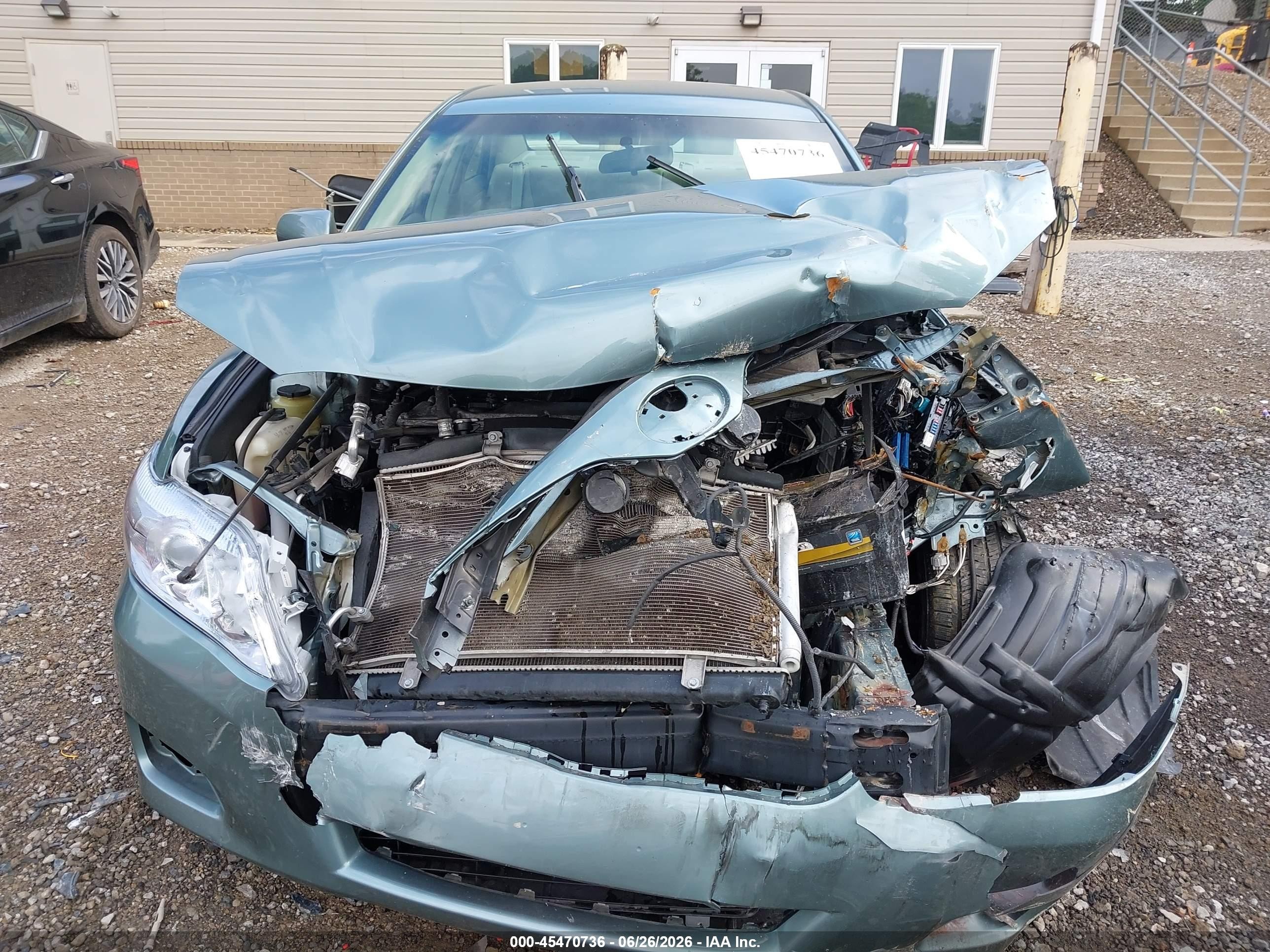 2010 Toyota Camry Le Blue vin: 4T4BF3EK9AR028457