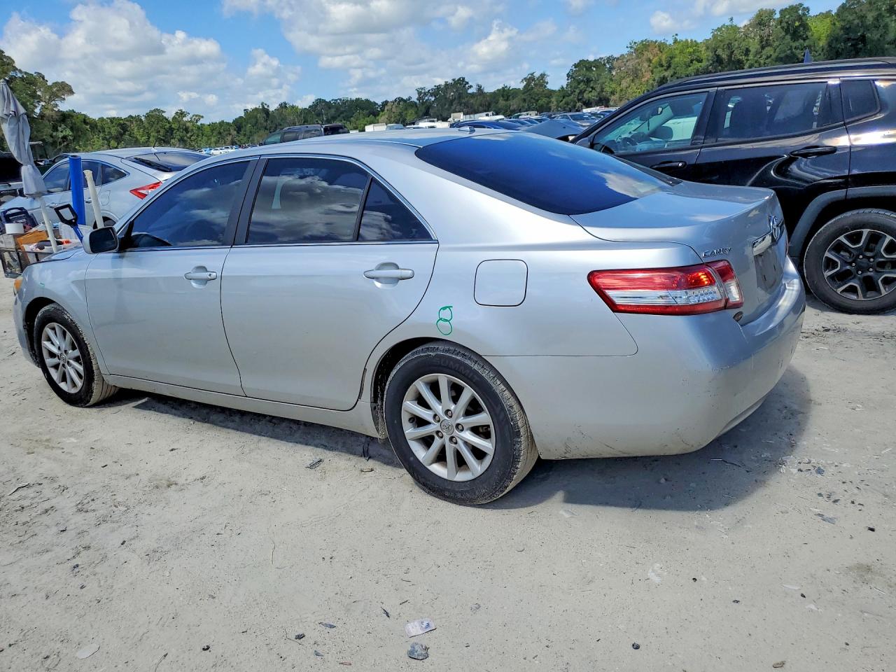 2010 Toyota Camry Xle Серебряный vin: 4T4BF3EK9AR030452