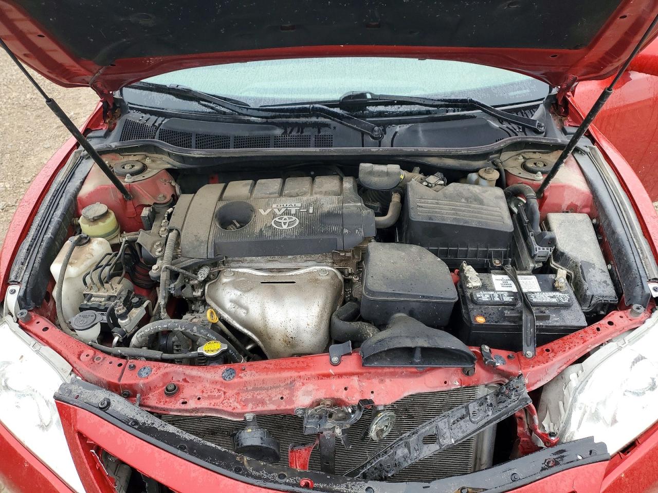 2010 Toyota Camry Le Red vin: 4T4BF3EK9AR036722