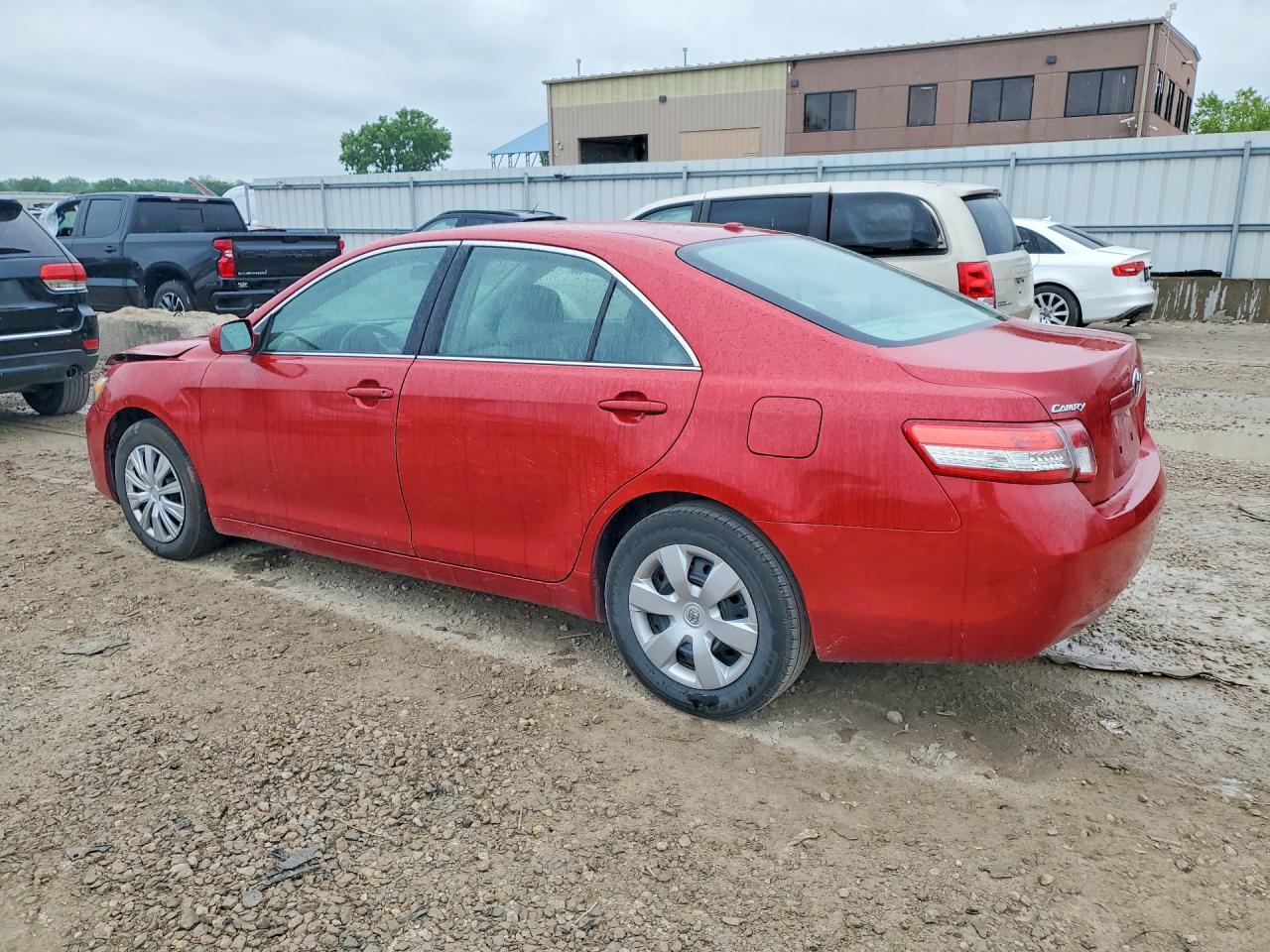 2010 Toyota Camry Le Red vin: 4T4BF3EK9AR036722