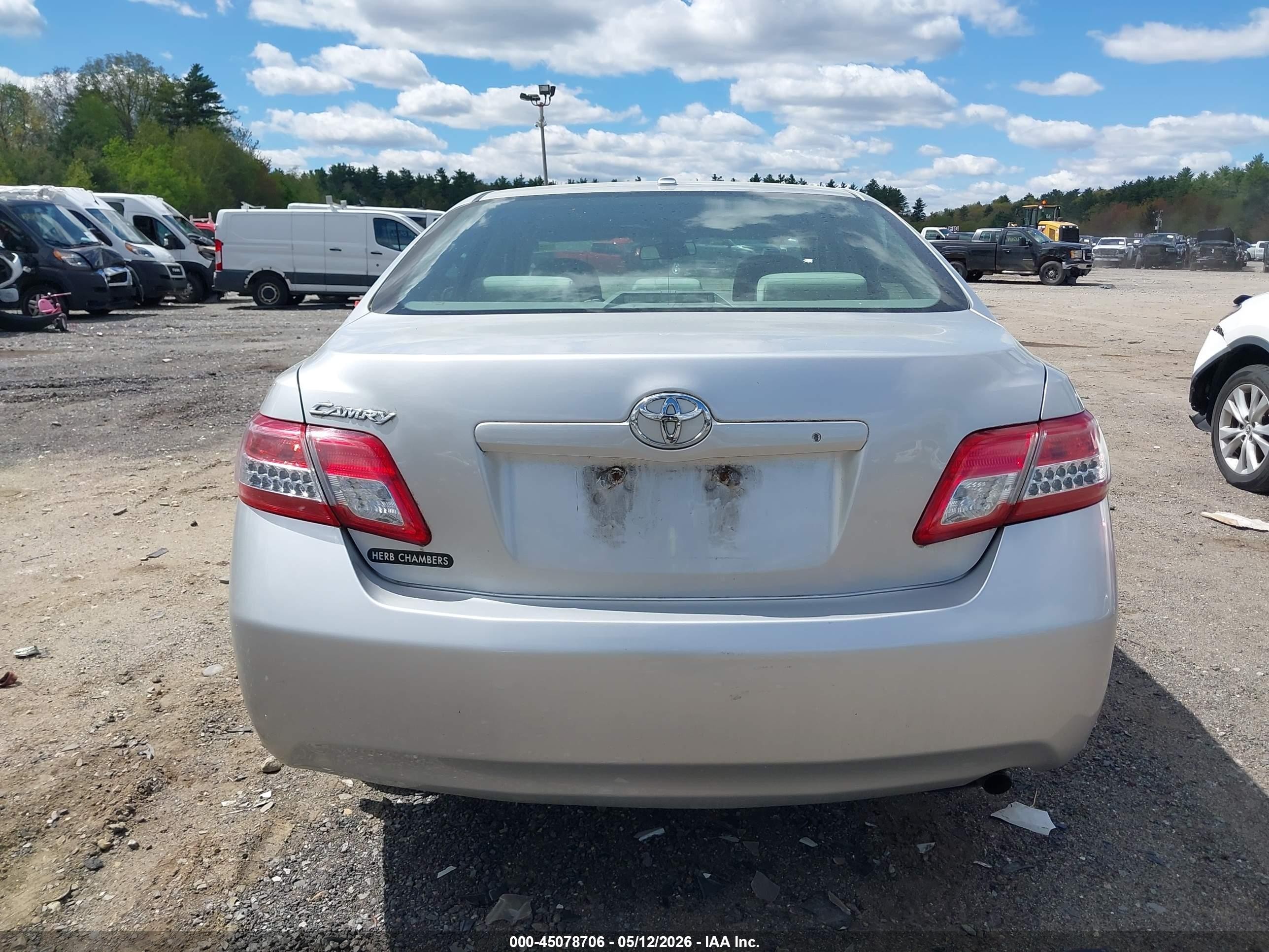 2010 Toyota Camry   Gray vin: 4T4BF3EK9AR049714