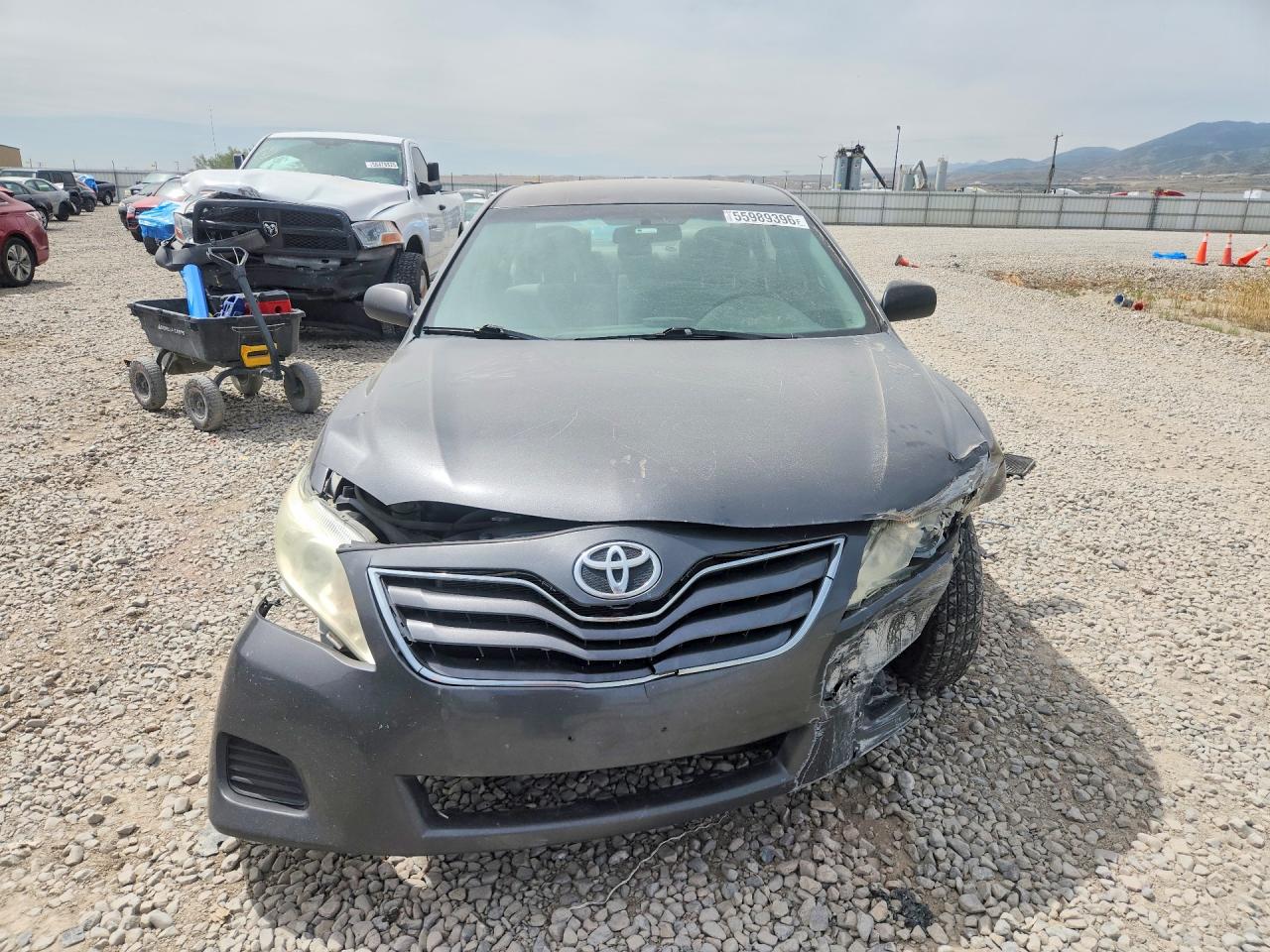 2010 Toyota Camry Le Charcoal vin: 4T4BF3EK9AR060115