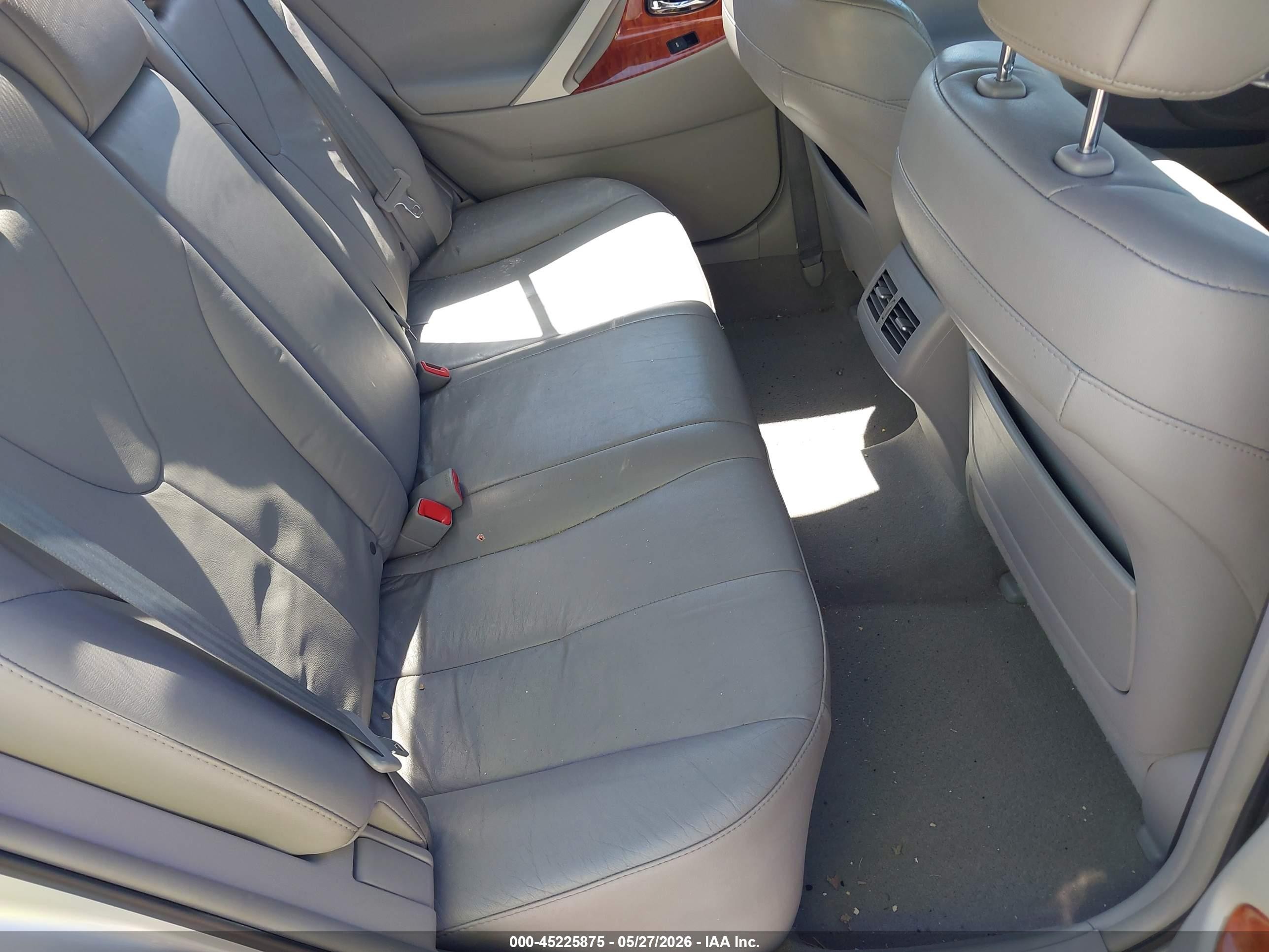 2010 Toyota Camry Xle Silver vin: 4T4BF3EK9AR062026