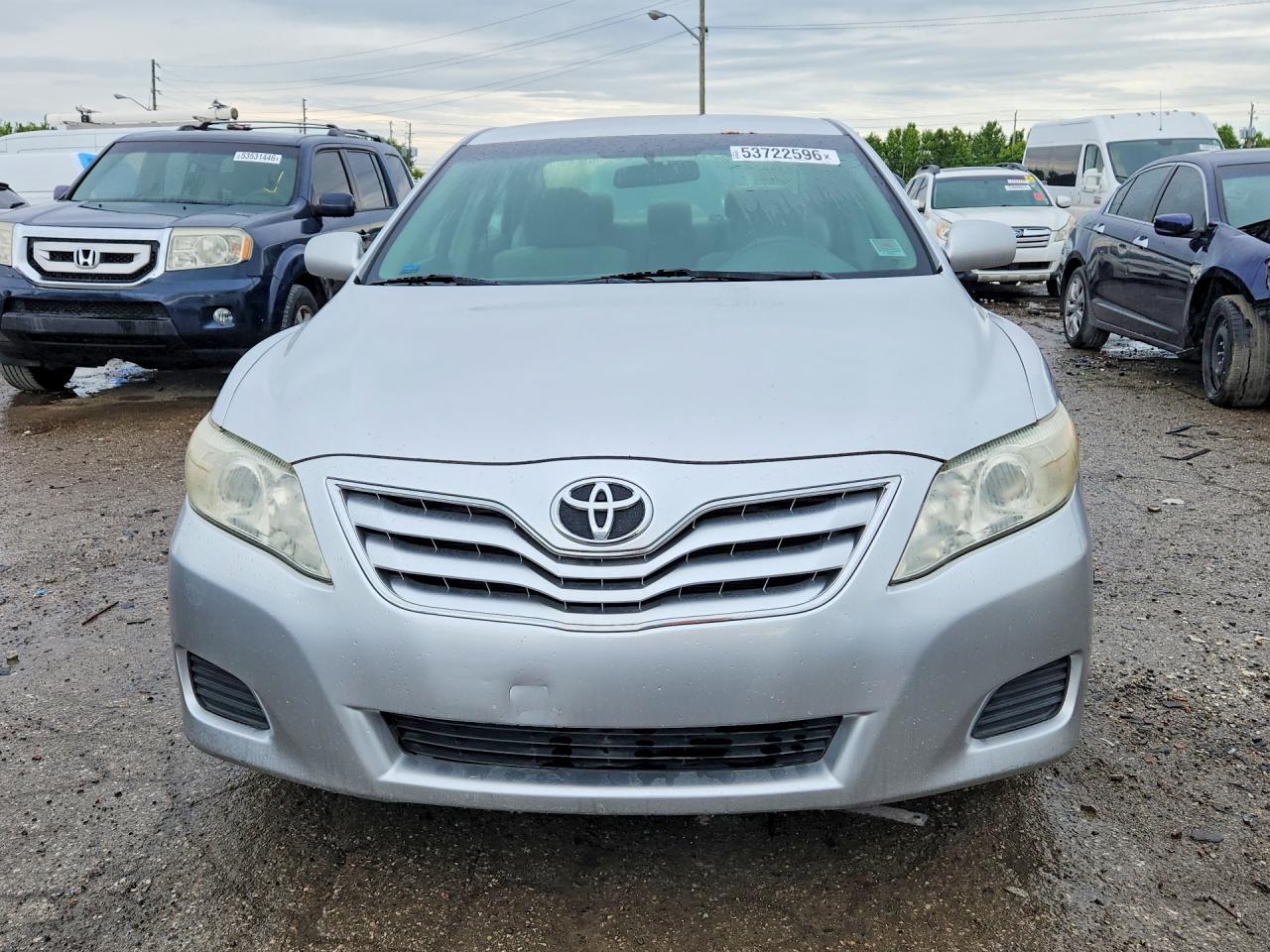 2010 Toyota Camry Le Silver vin: 4T4BF3EK9AR063547