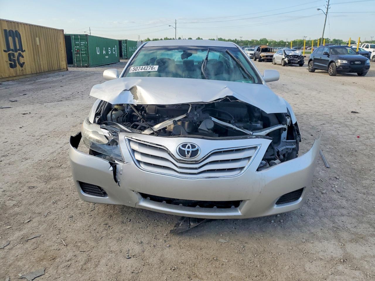 2011 Toyota Camry Le Silver vin: 4T4BF3EK9BR098803