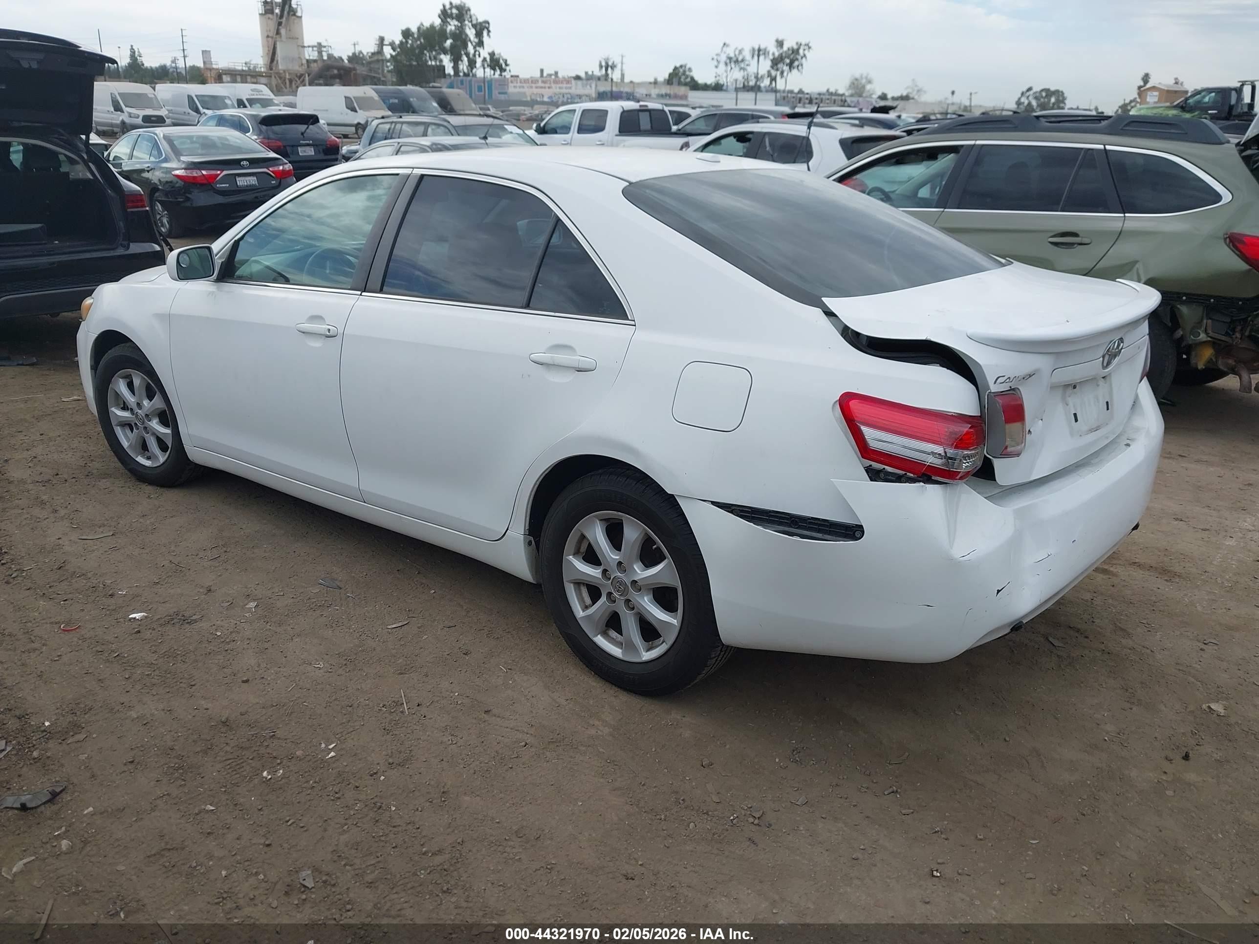 2011 Toyota Camry Le White vin: 4T4BF3EK9BR111565