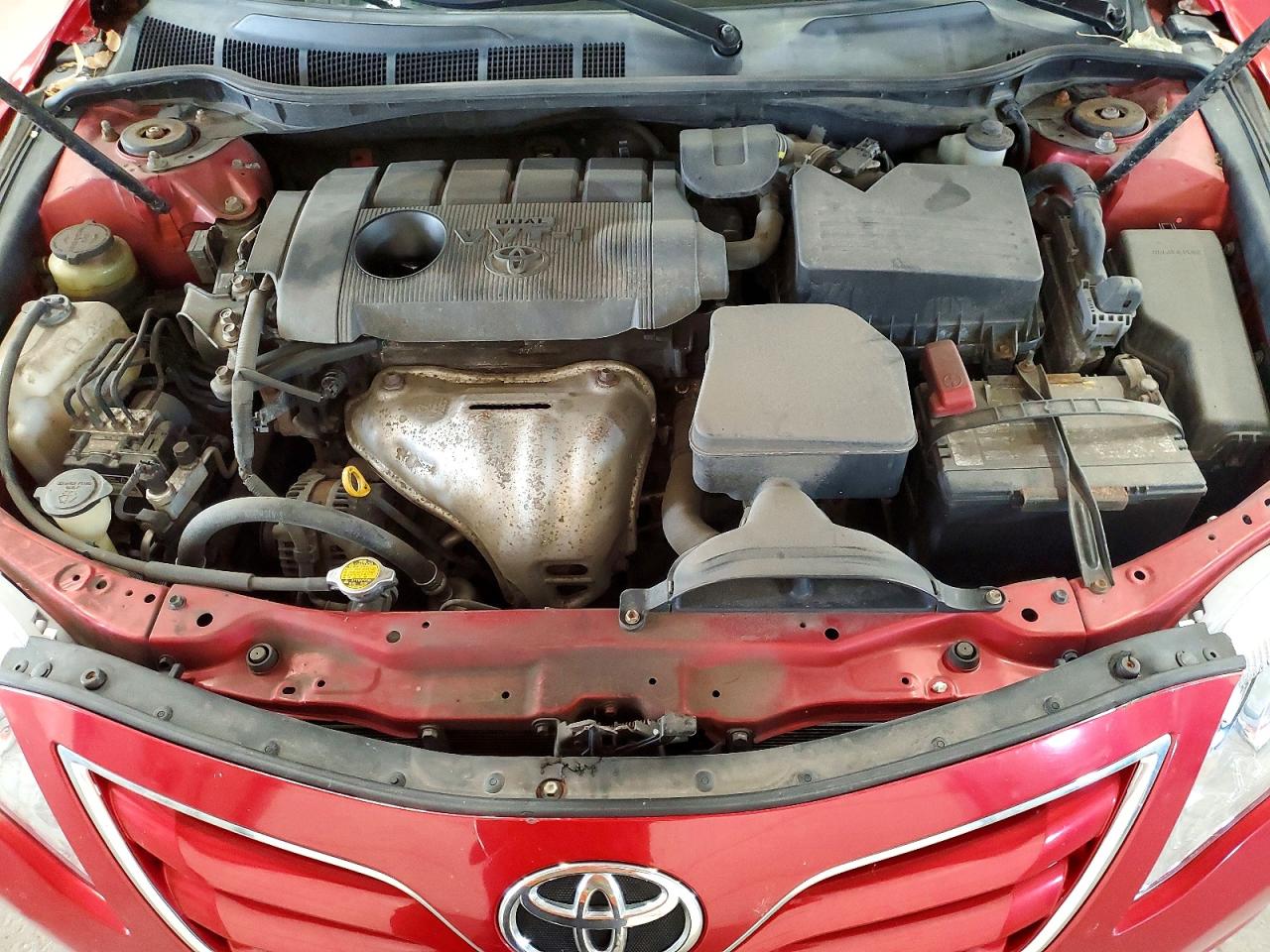 2011 Toyota Camry Le Red vin: 4T4BF3EK9BR132898