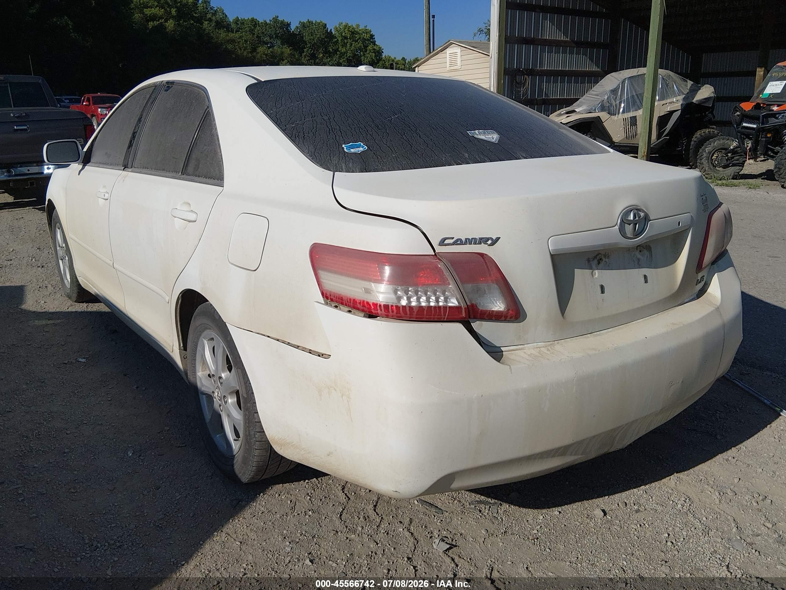 2011 Toyota Camry Le White vin: 4T4BF3EK9BR134070