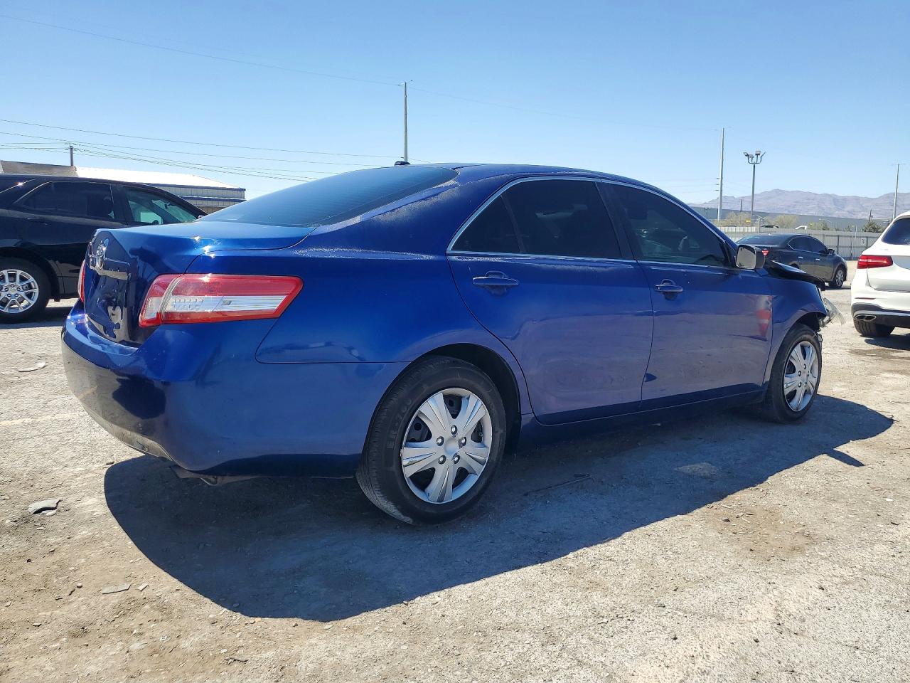 2011 Toyota Camry Base Синий vin: 4T4BF3EK9BR147871