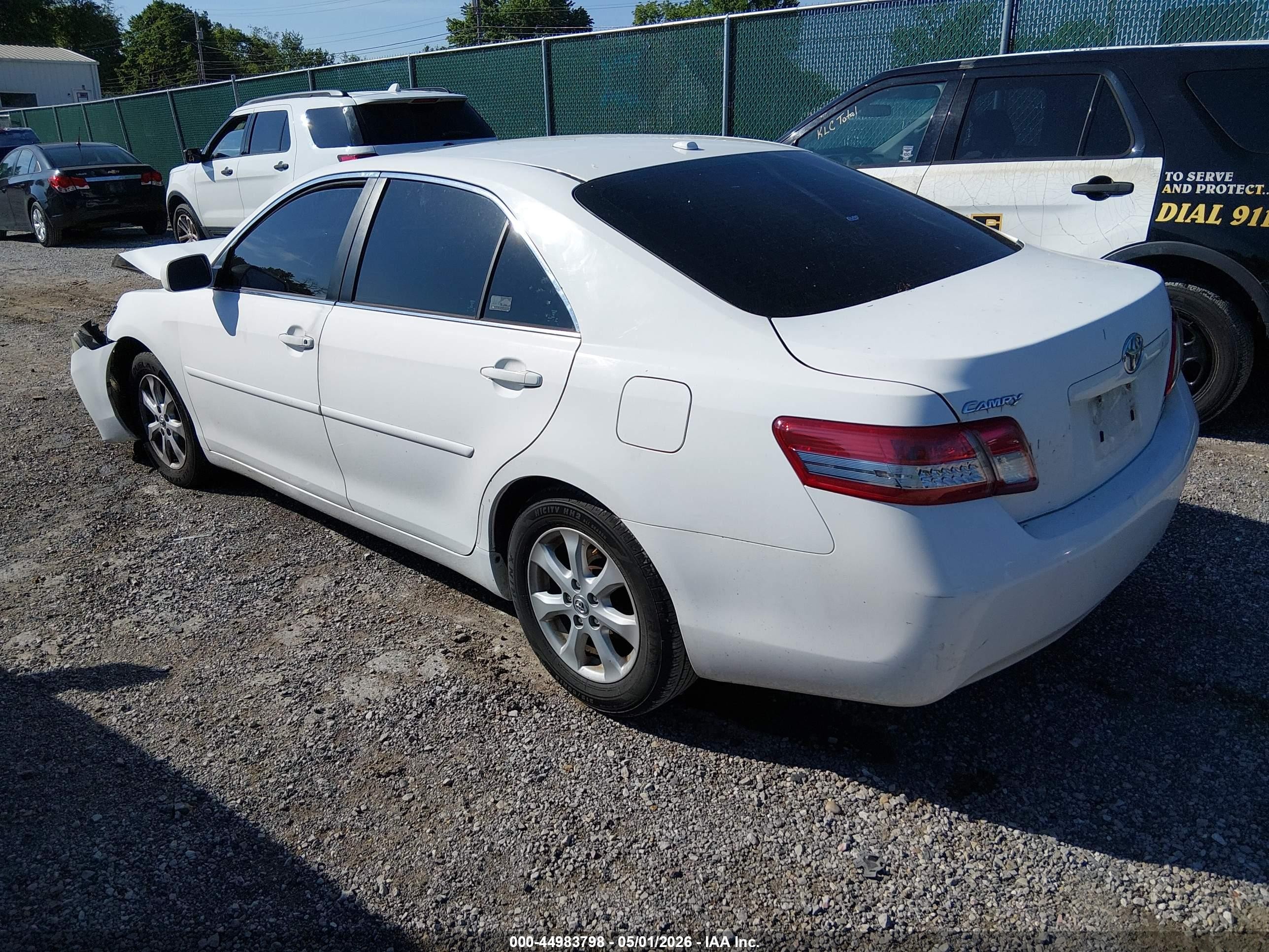 2011 Toyota Camry Le White vin: 4T4BF3EK9BR148938
