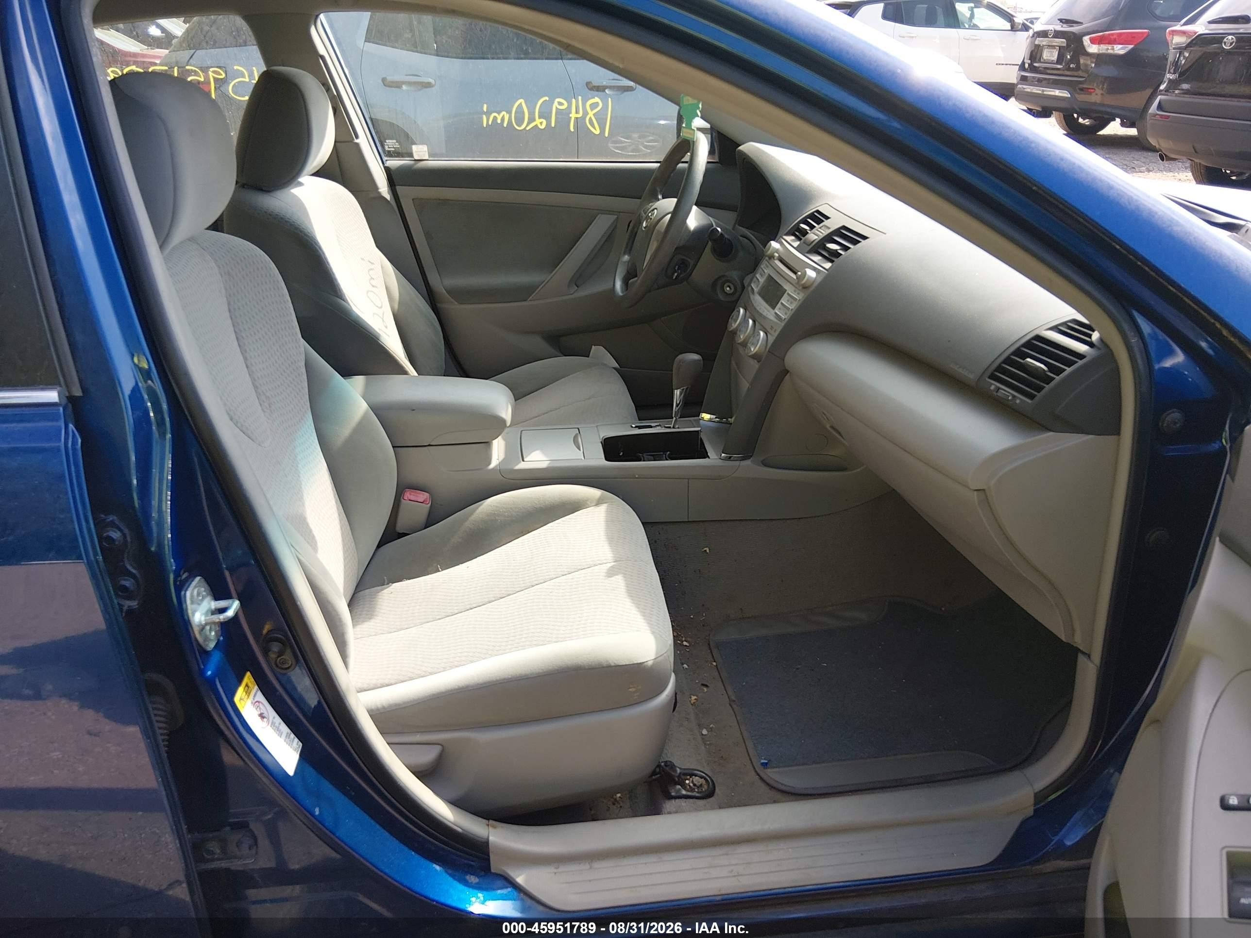 2011 Toyota Camry Le Blue vin: 4T4BF3EK9BR154965