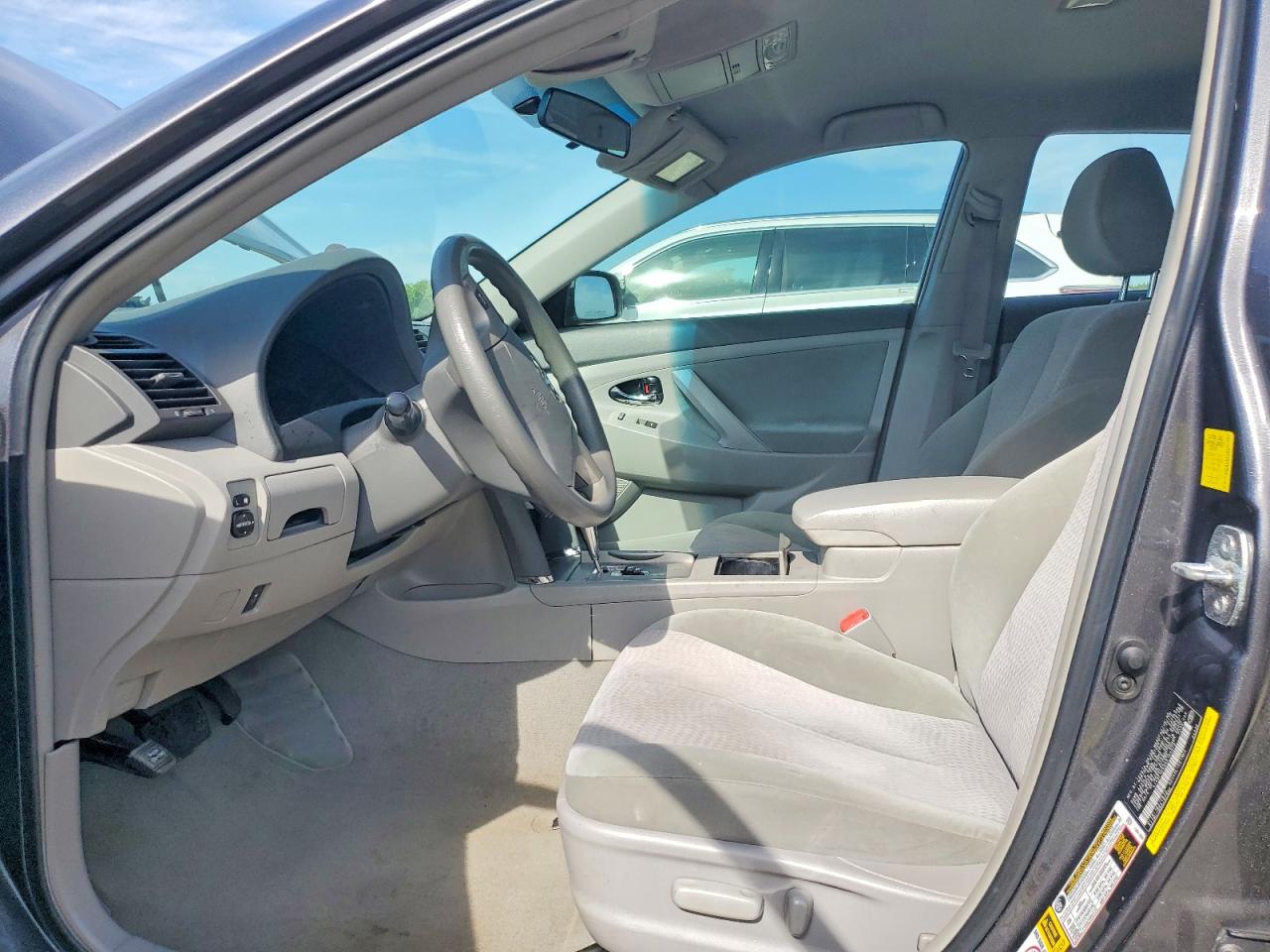 2011 Toyota Camry Le Gray vin: 4T4BF3EK9BR165979