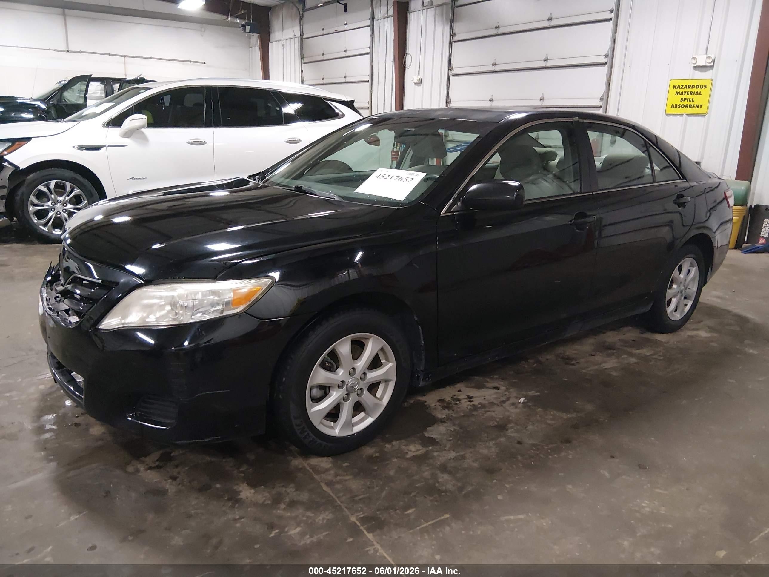 2011 Toyota Camry Le Черный vin: 4T4BF3EK9BR175296